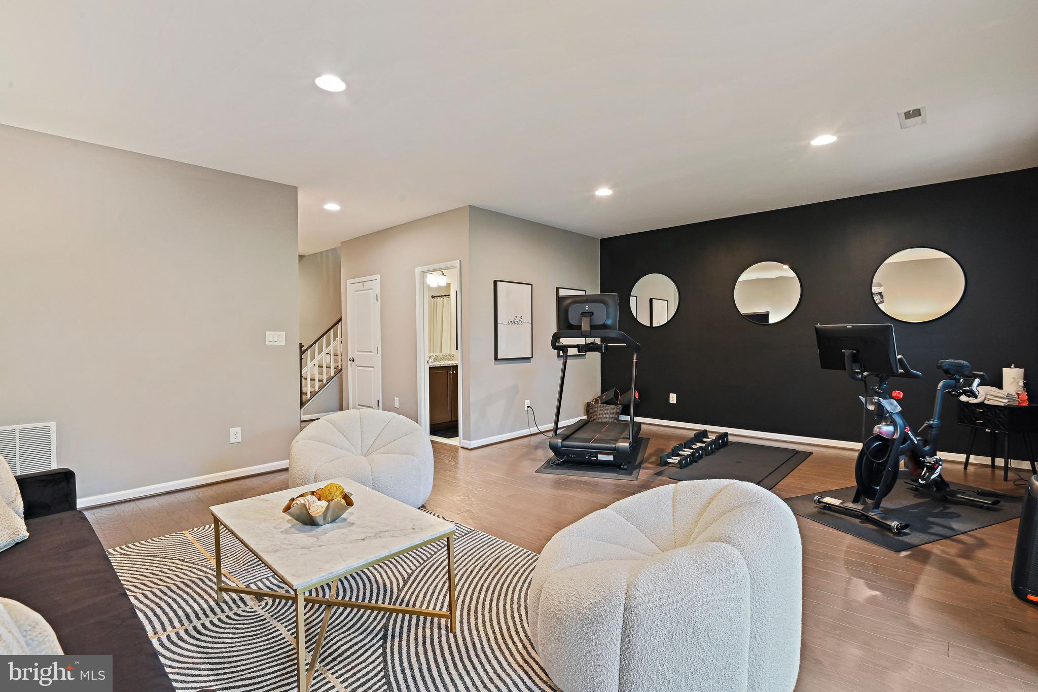 BRAMBLETON - Residential