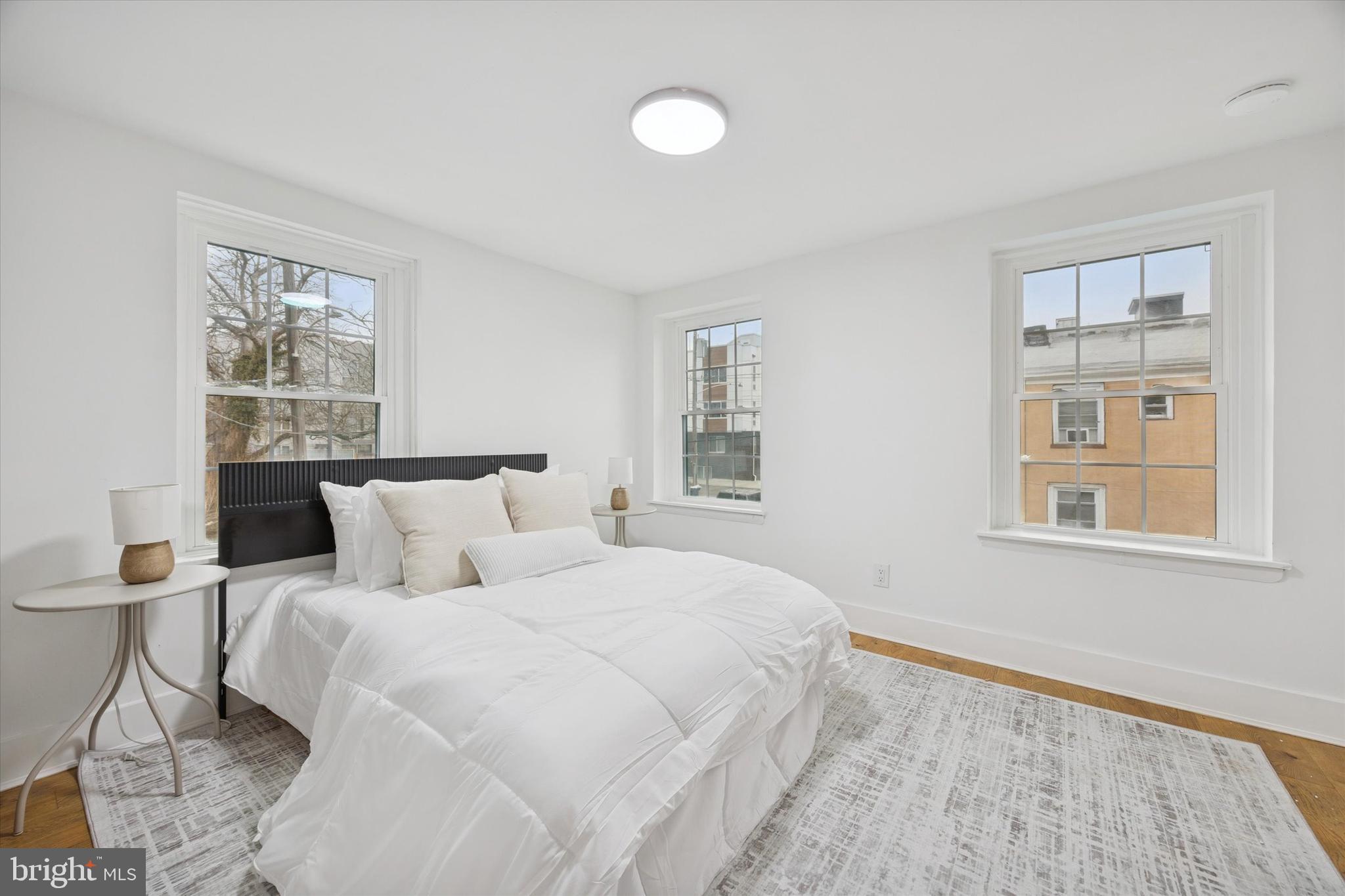 NORRIS SQUARE - Residential