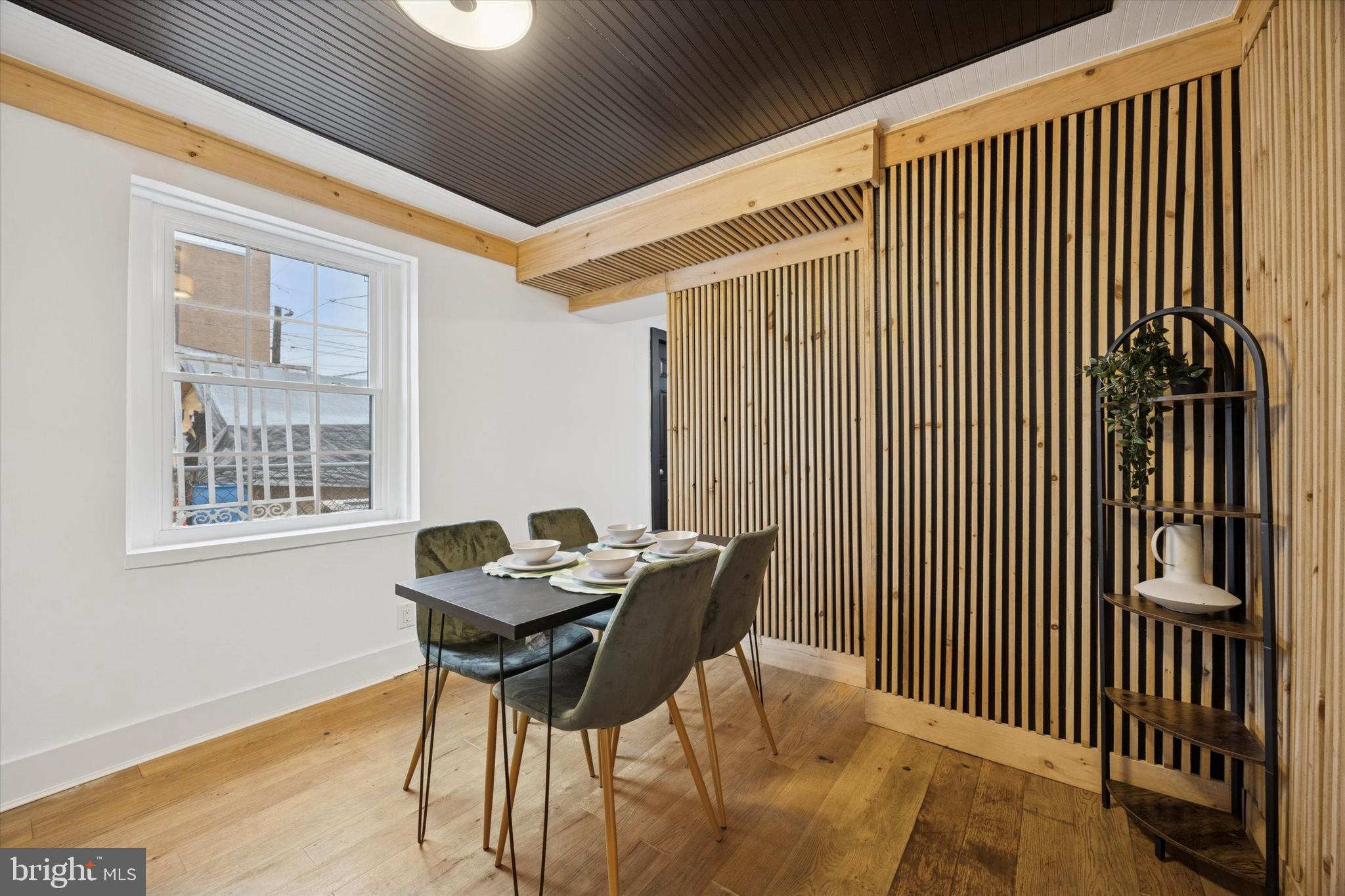 NORRIS SQUARE - Residential