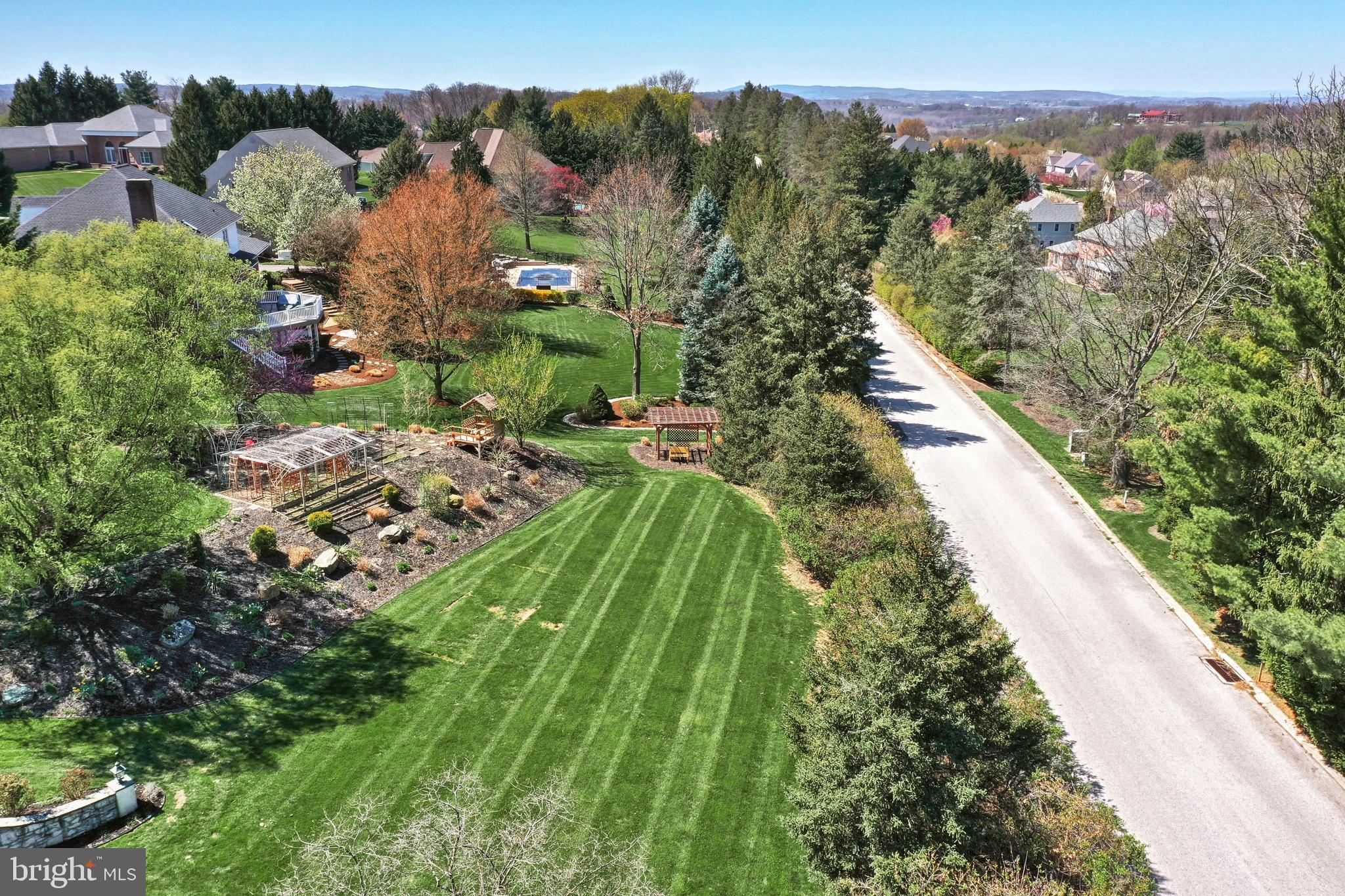 ROSENMILLER FARMS - Residential