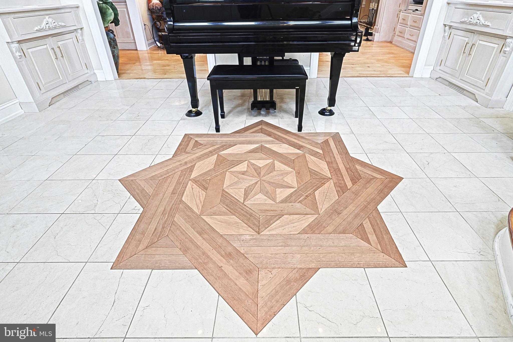 ROSENMILLER FARMS - Residential