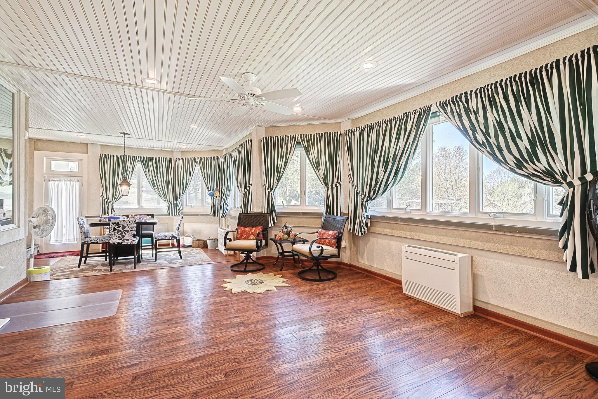 ROSENMILLER FARMS - Residential