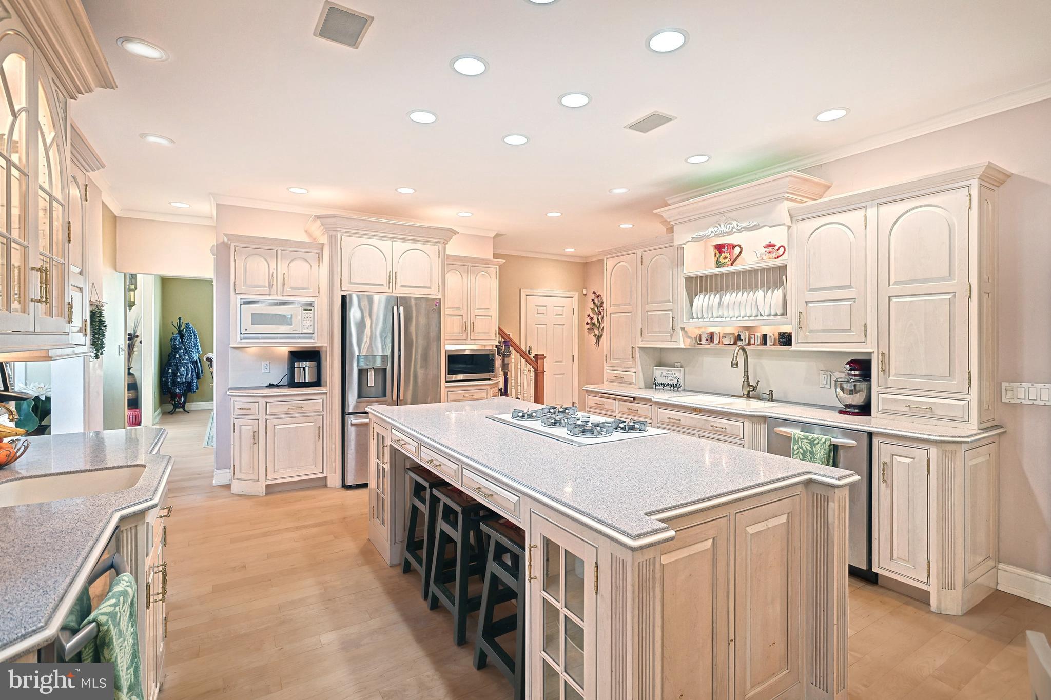 ROSENMILLER FARMS - Residential