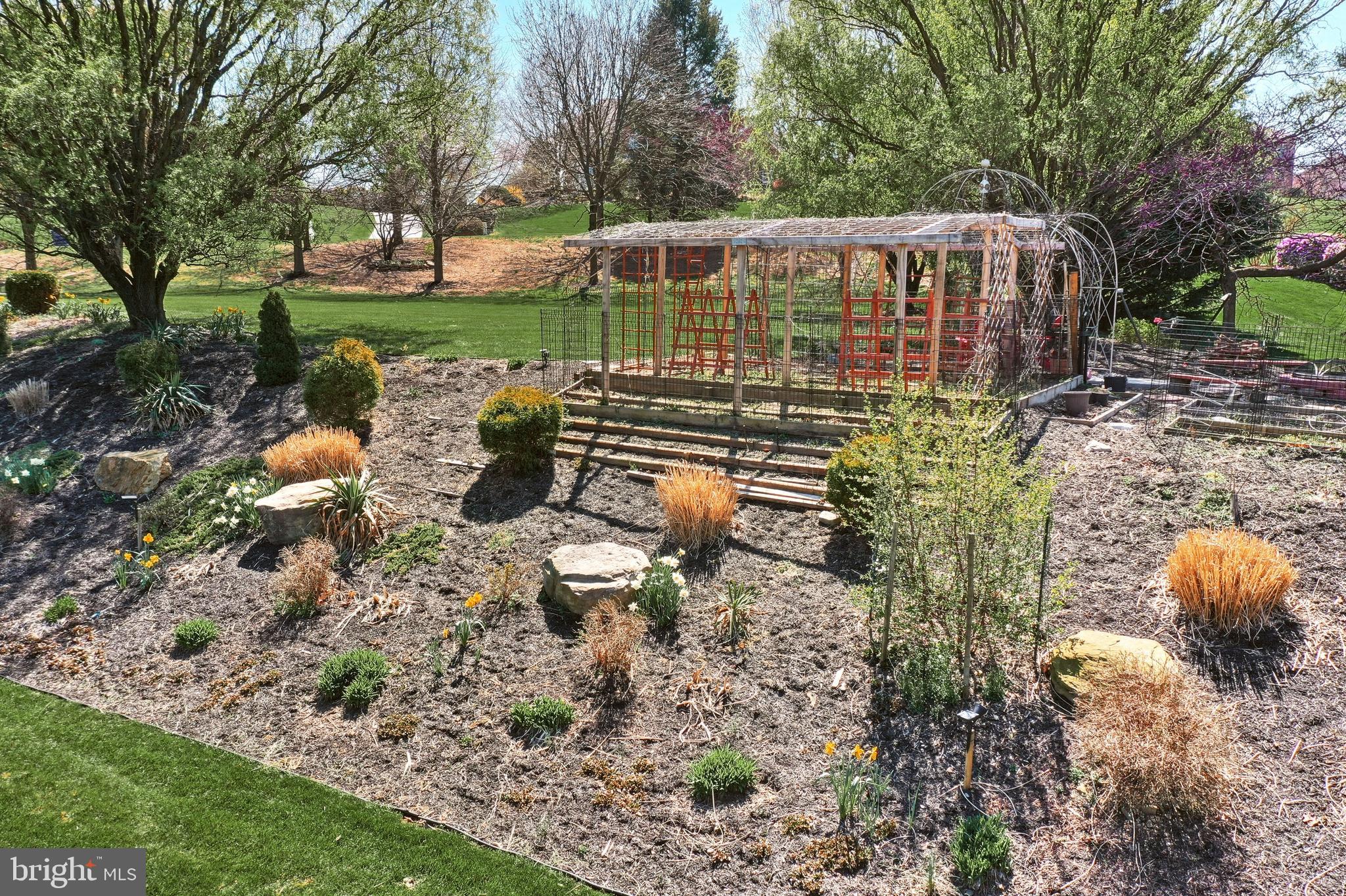 ROSENMILLER FARMS - Residential