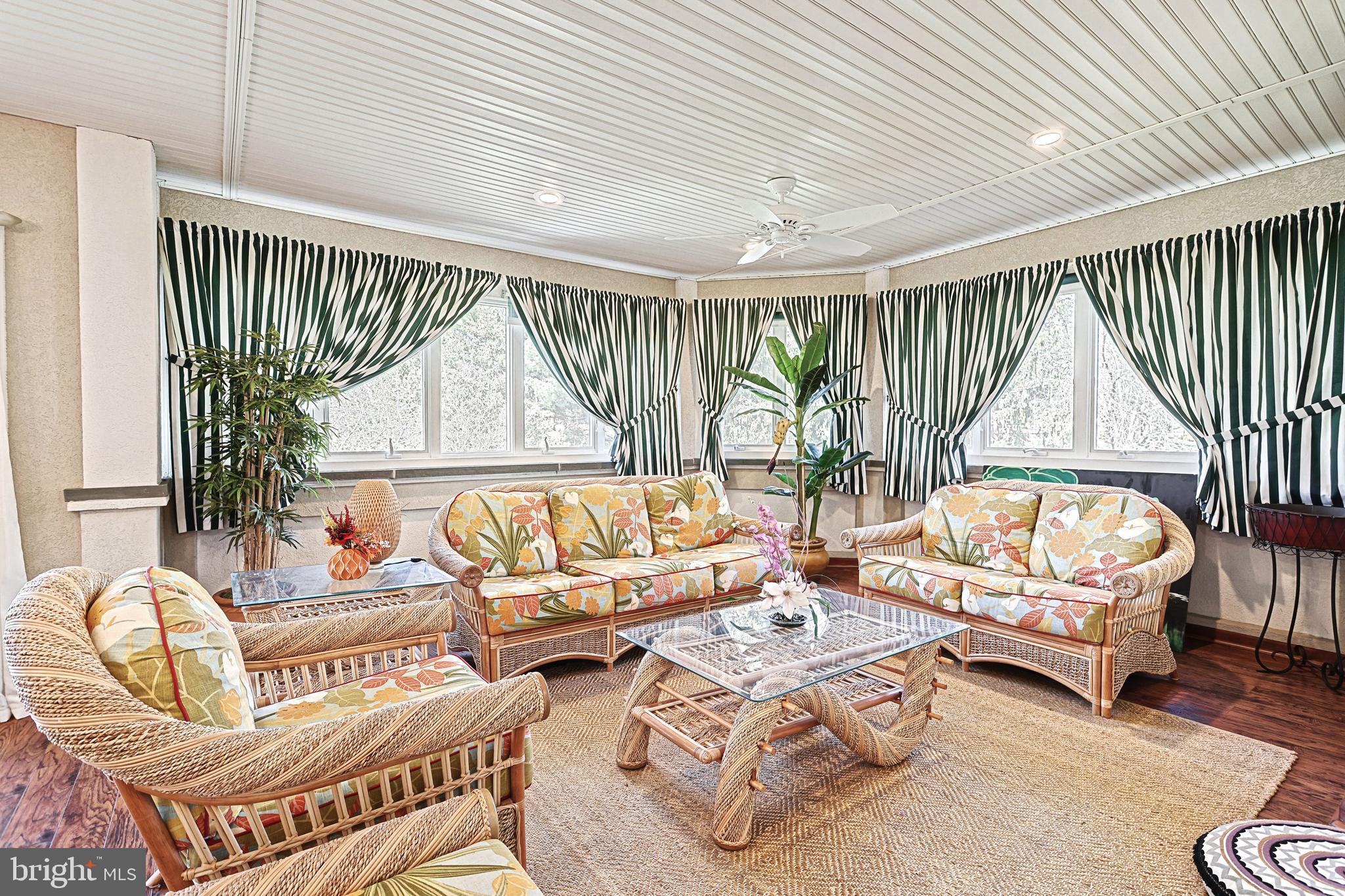 ROSENMILLER FARMS - Residential