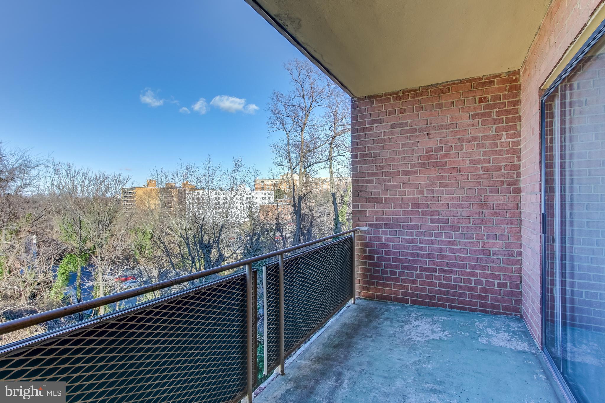 CLEVELAND HOUSE - Residential