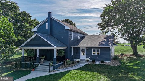 Homes For Sale - 1203 Roxbury Rd Rd<br/> Cumberland County, NEWBURG, PA 17240