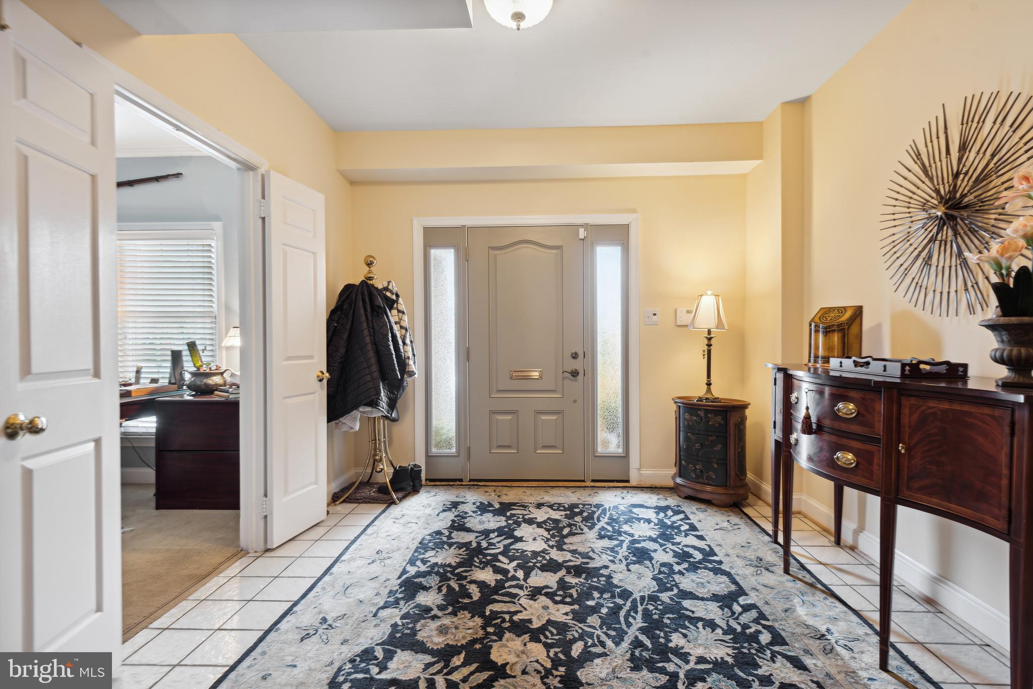 FOREST HILLS - Residential