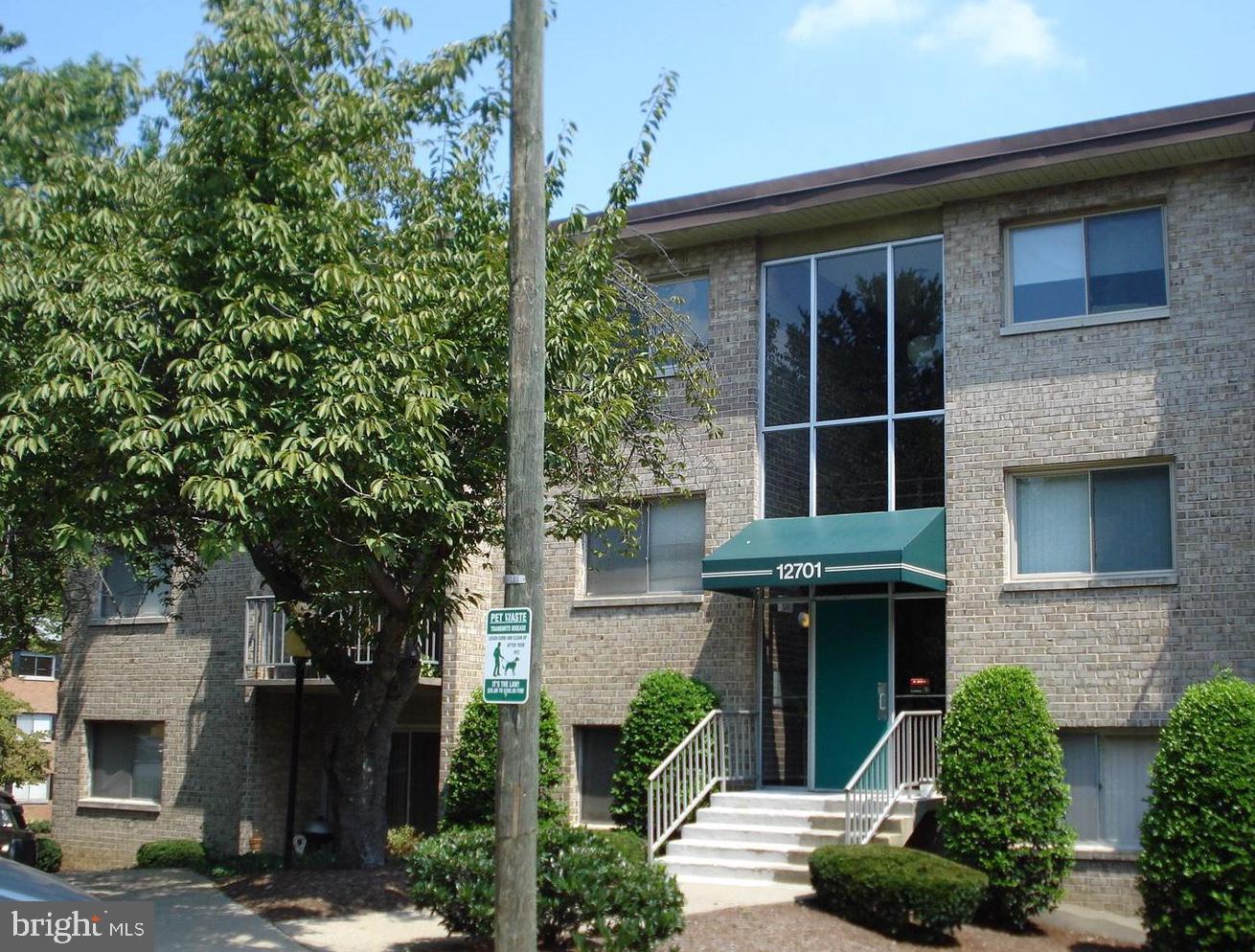 OCCOQUAN RIDGE CONDO - Residential