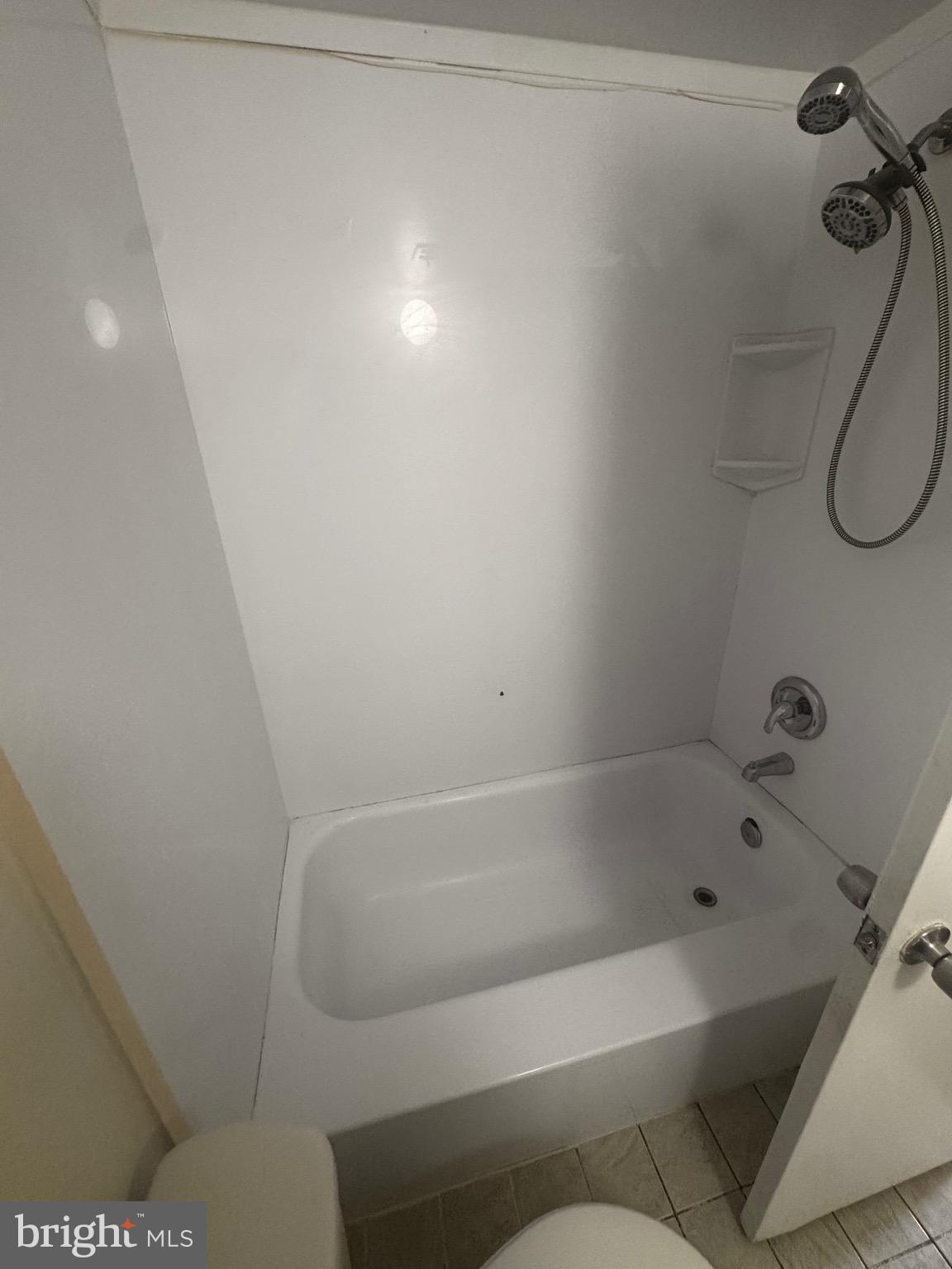 OCCOQUAN RIDGE CONDO - Residential