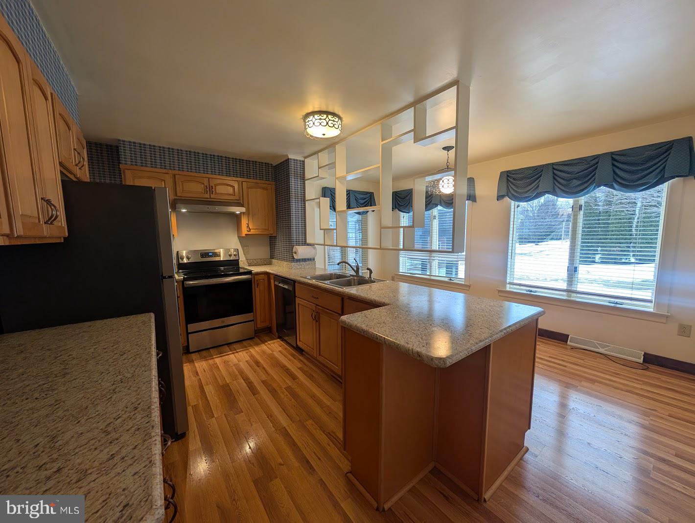 NEW CUMBERLAND BOROUGH - Residential