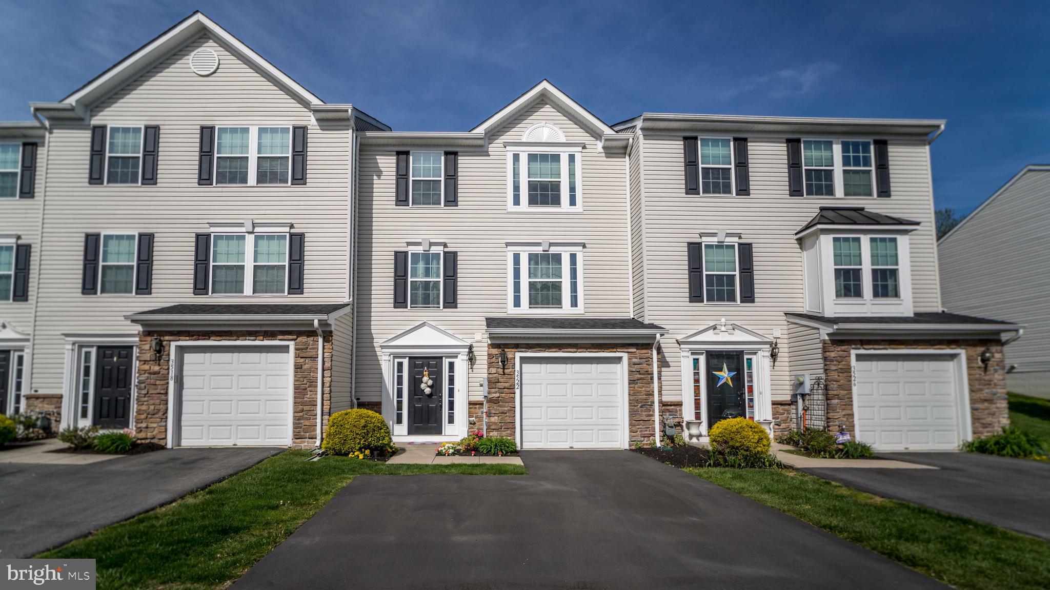 ***OPEN HOUSE CANCELLED 5/25/2025. UNDER CONTRACT****
Welcome to 3522 Penfield Way! Kept in immaculate condition, this property is the definition of "turn-key". Notice the close attention to detail and all the new upgrades including a fully finished basement, new luxury vinyl, and the remodeled half bath! With 3 bedrooms, 2.5 baths, an attached garage, and newer appliances, this home is an easy choice for any buyer looking in this community. It is one of the only homes in this community that has a sunroom, making it unique. The backyard also features the option for a composite deck and a white vinyl fence for ultimate privacy and outdoor entertaining. This townhome is located in the highly desirable area of Nazareth, located in the Redcliffe Community. With a playground for kids and an HOA that covers yard maintenance, this home is the perfect mix of home ownership and worry-free living. Let me add that the owner has kept up with the utility maintenance, giving the new owners ease of mind. This home will not last long so be sure to schedule a showing!