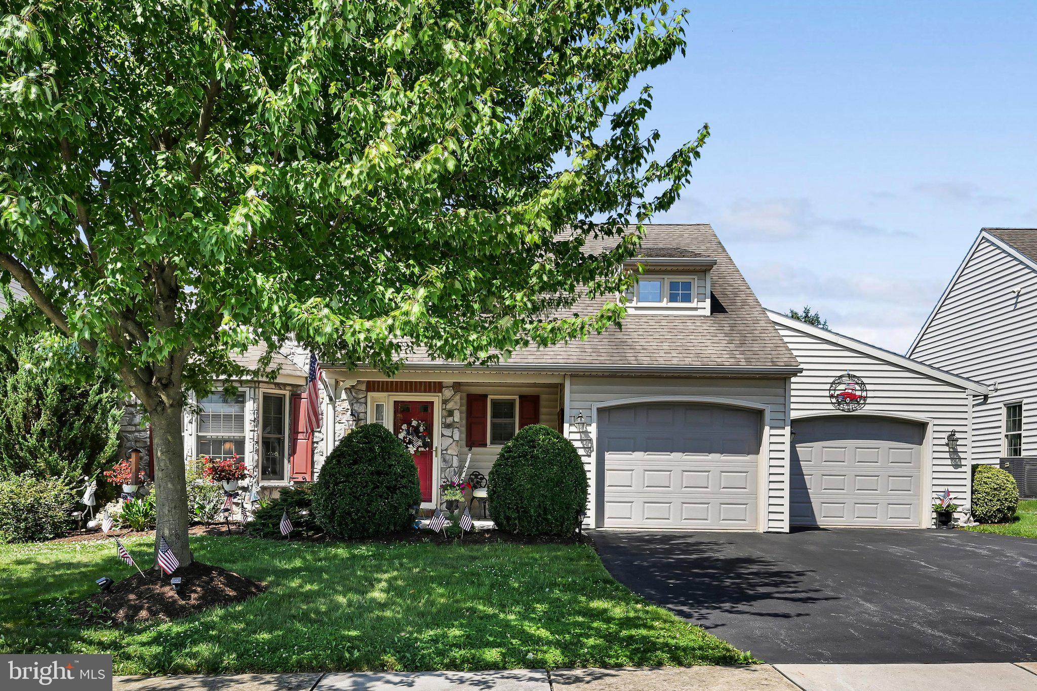 1066 CAMBRIDGE DRIVE