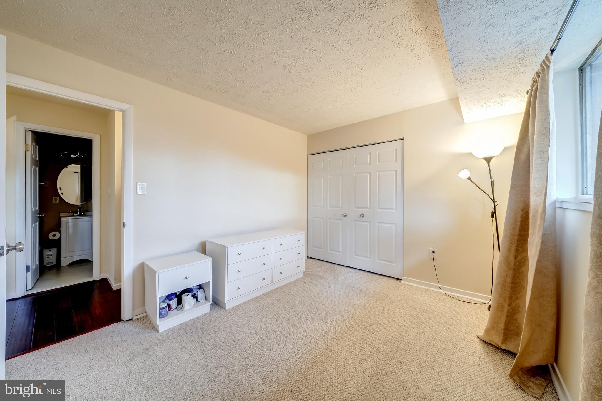 TIMBERLANE VILLAGE GARDEN CONDOMINIUMS - Residential