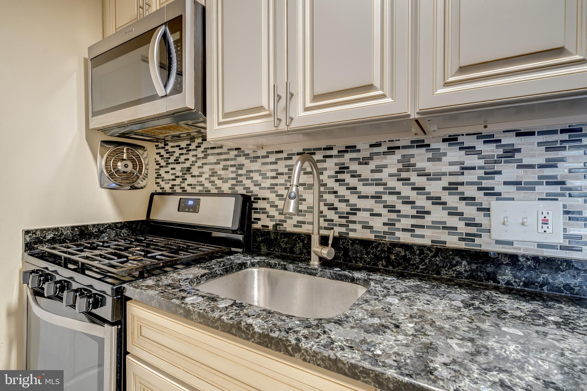 TIMBERLANE VILLAGE GARDEN CONDOMINIUMS - Residential