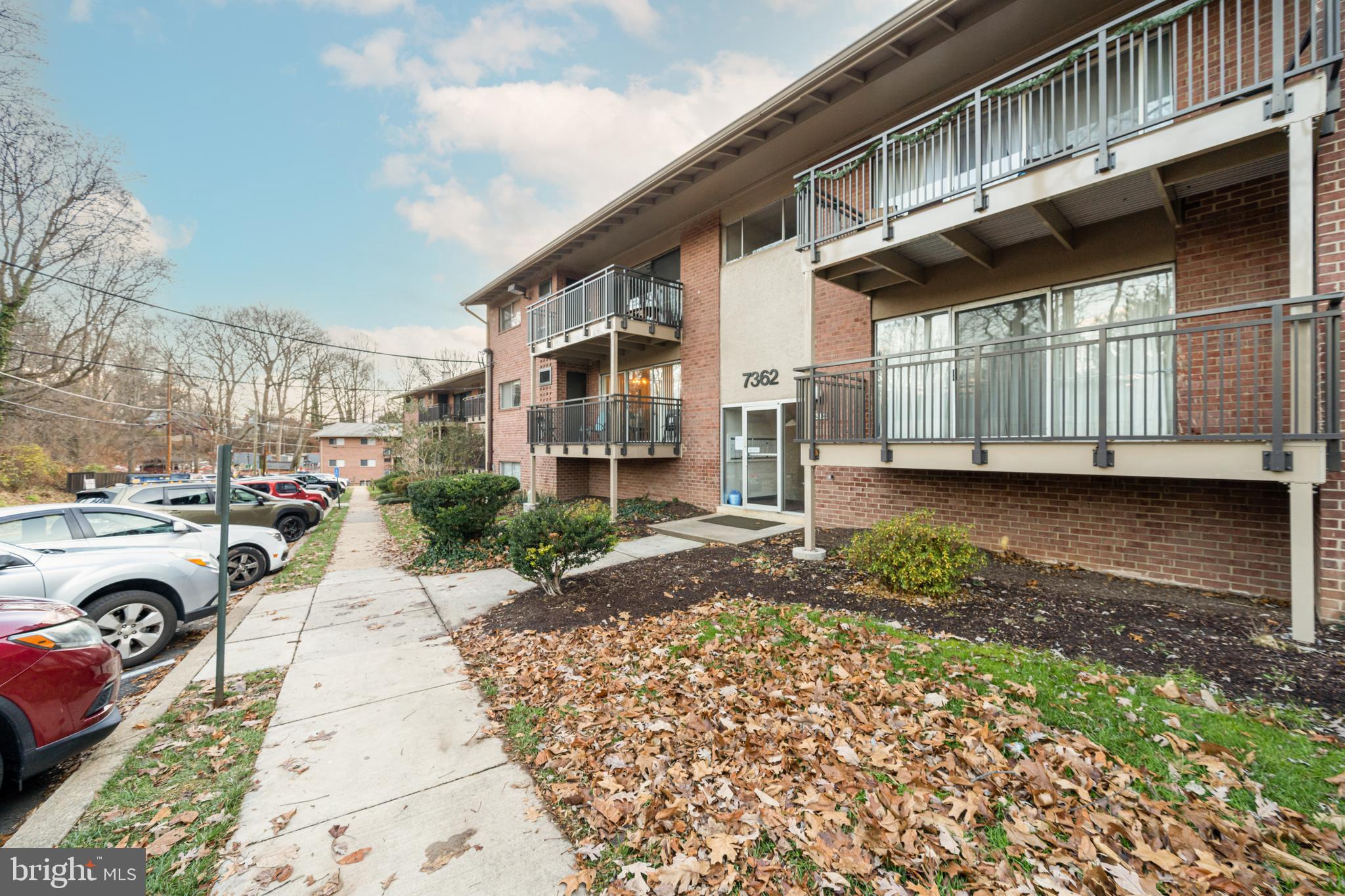 TIMBERLANE VILLAGE GARDEN CONDOMINIUMS - Residential