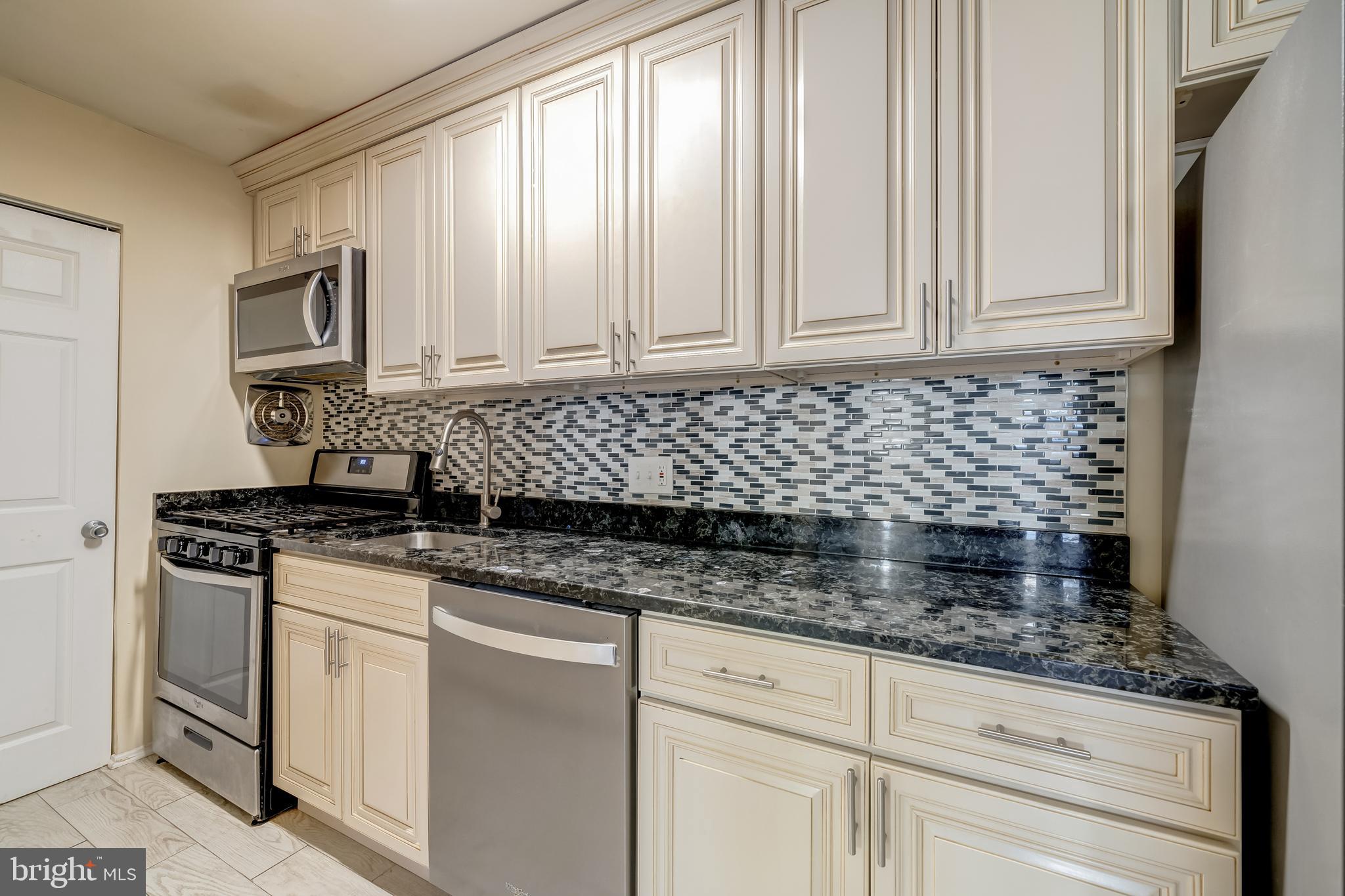 TIMBERLANE VILLAGE GARDEN CONDOMINIUMS - Residential