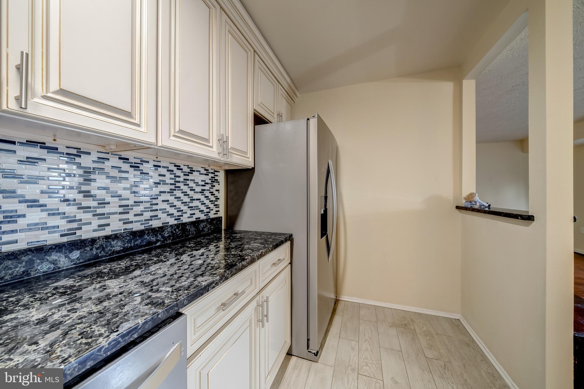 TIMBERLANE VILLAGE GARDEN CONDOMINIUMS - Residential