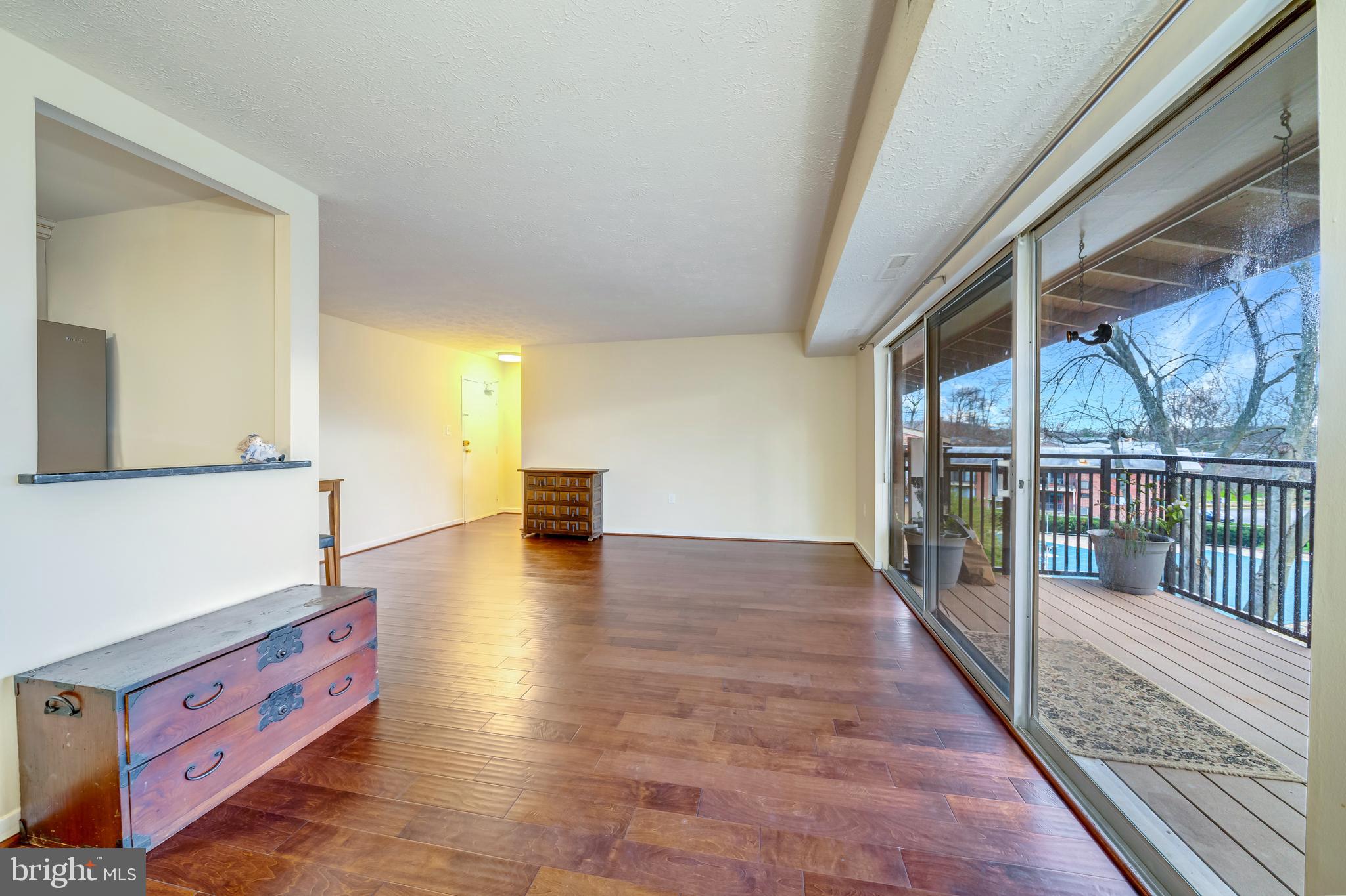 TIMBERLANE VILLAGE GARDEN CONDOMINIUMS - Residential