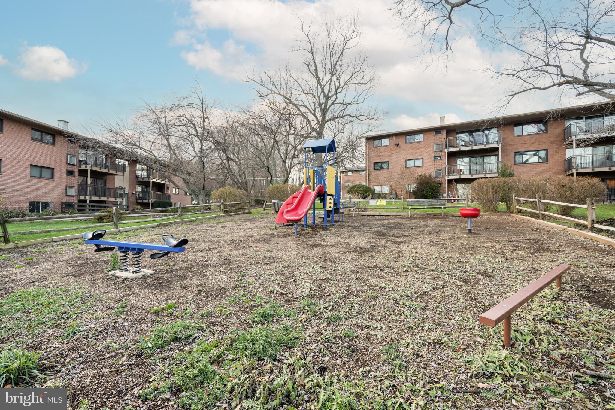 TIMBERLANE VILLAGE GARDEN CONDOMINIUMS - Residential
