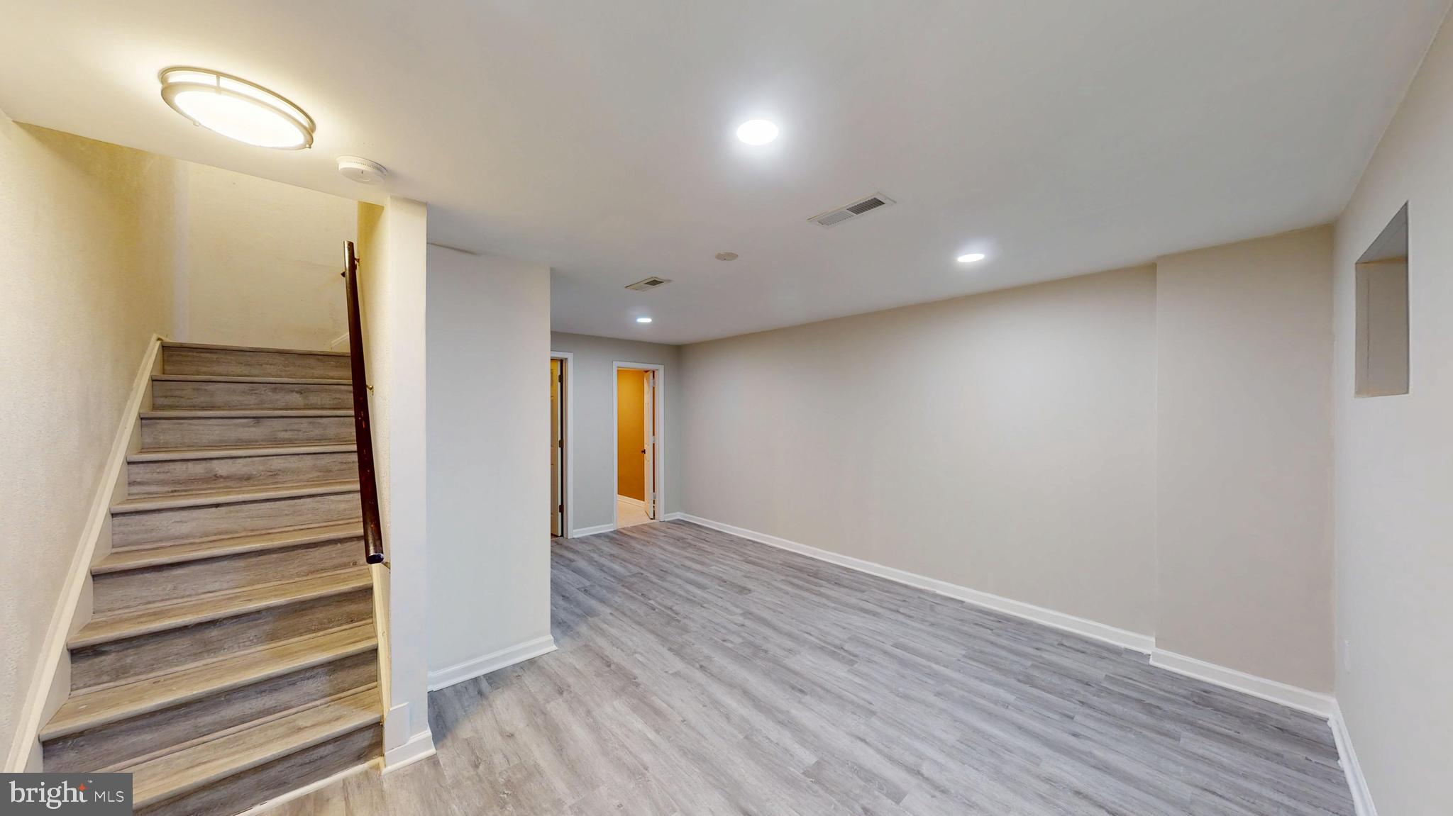 GEORGIAN HAMLET - Residential Lease