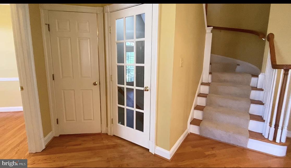 COURTHOUSE WOODS - Residential Lease