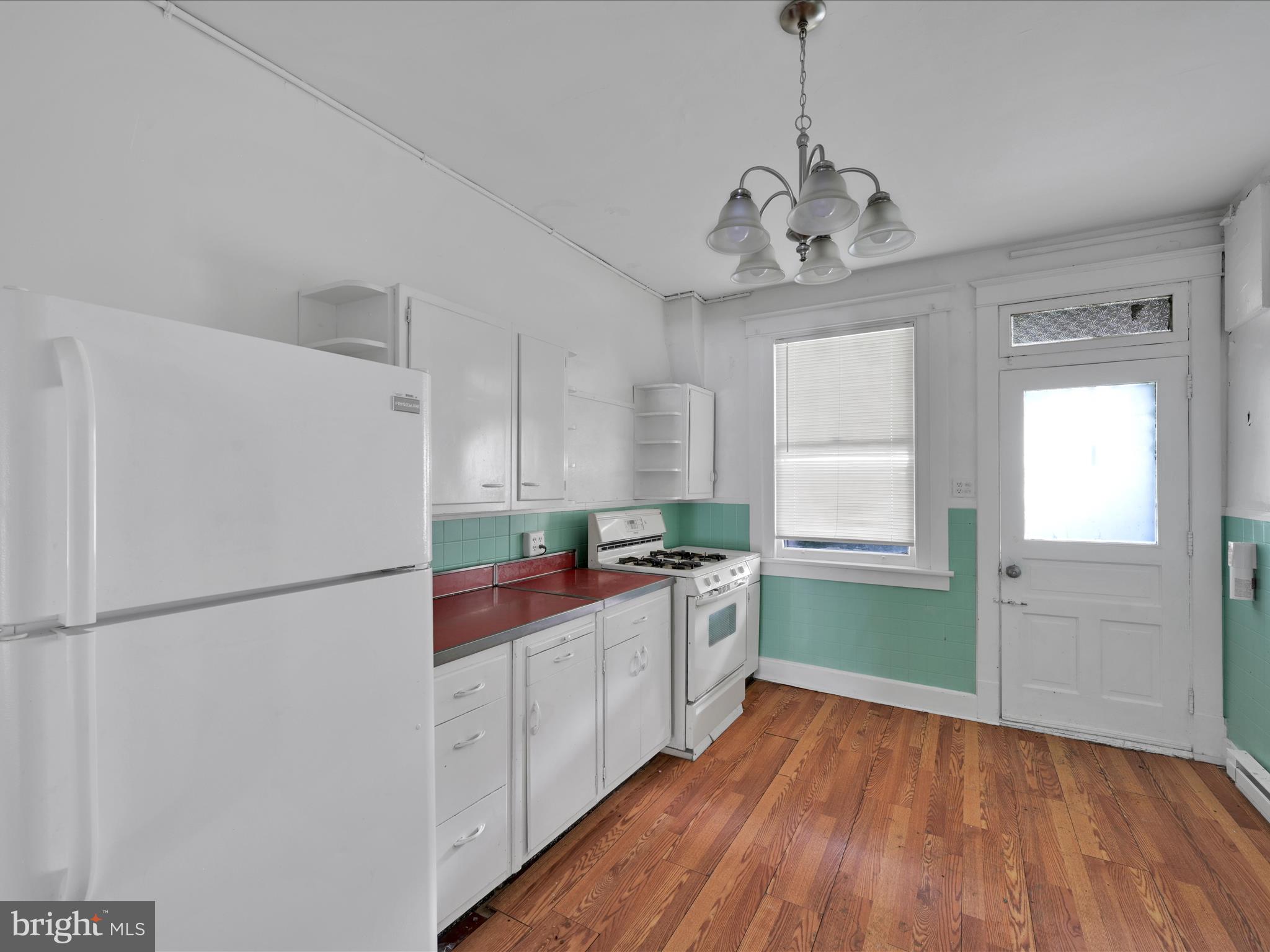 POTTSVILLE - Residential