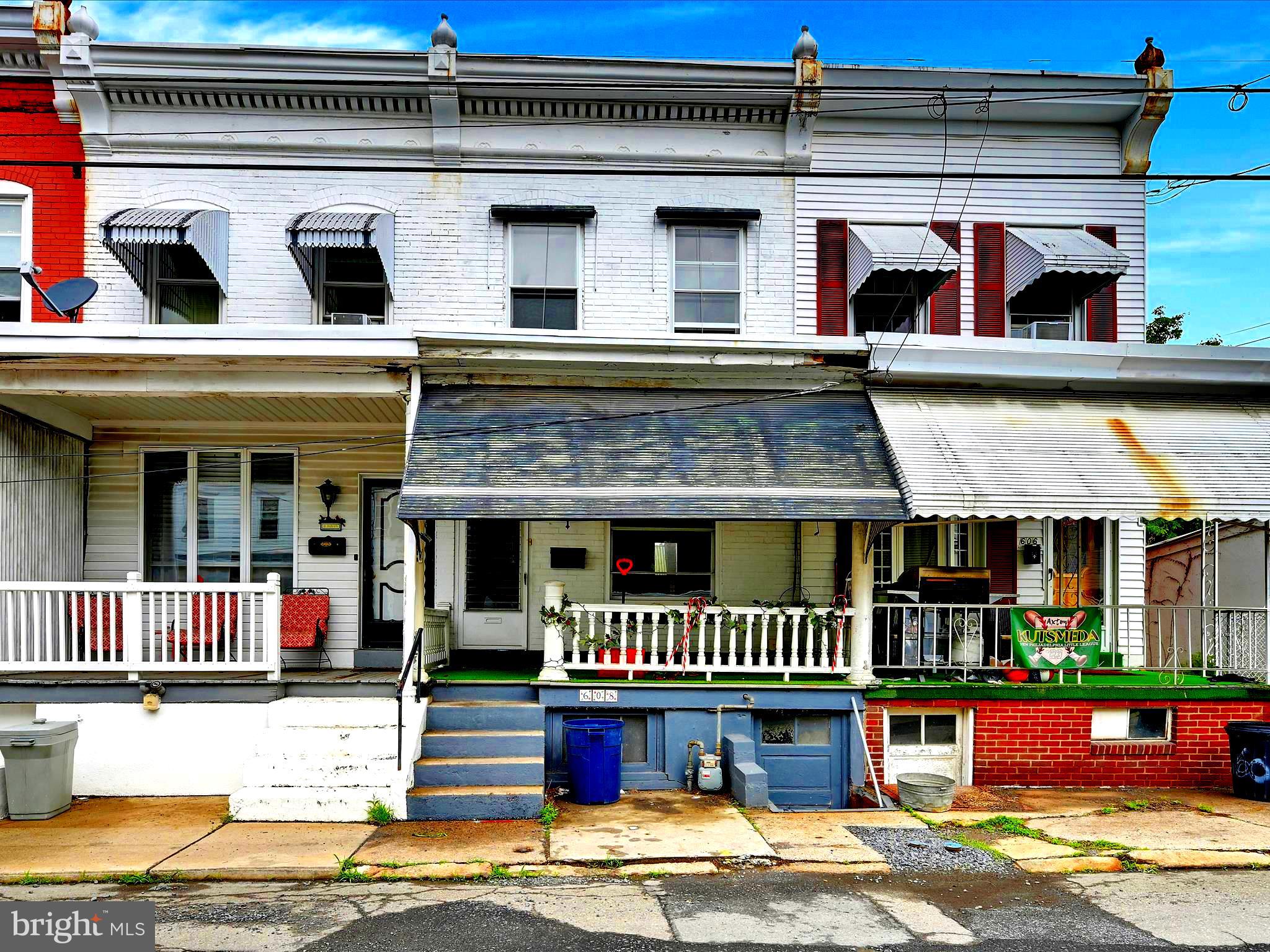 Move-In Ready 3-Bedroom Home in Pottsville – Priced to Sell!
Don’t miss this charming and affordable 3-bedroom, 1-bathroom home in the heart of Pottsville! Perfectly priced to sell, this move-in ready gem offers comfort, convenience, and great value.
Step inside to find a welcoming layout with new carpeting on the second floor, giving the bedrooms a fresh and cozy feel. The main living areas provide plenty of natural light and functional space for relaxing or entertaining.
Out back, enjoy the covered patio – an ideal spot for summer grilling, morning coffee, or quiet evenings. Whether you're a first-time buyer, downsizing, or investing, this home checks all the boxes.
Convenient Location Near Local Shops, Dining, and Parks
This one won’t last long – schedule your showing today!