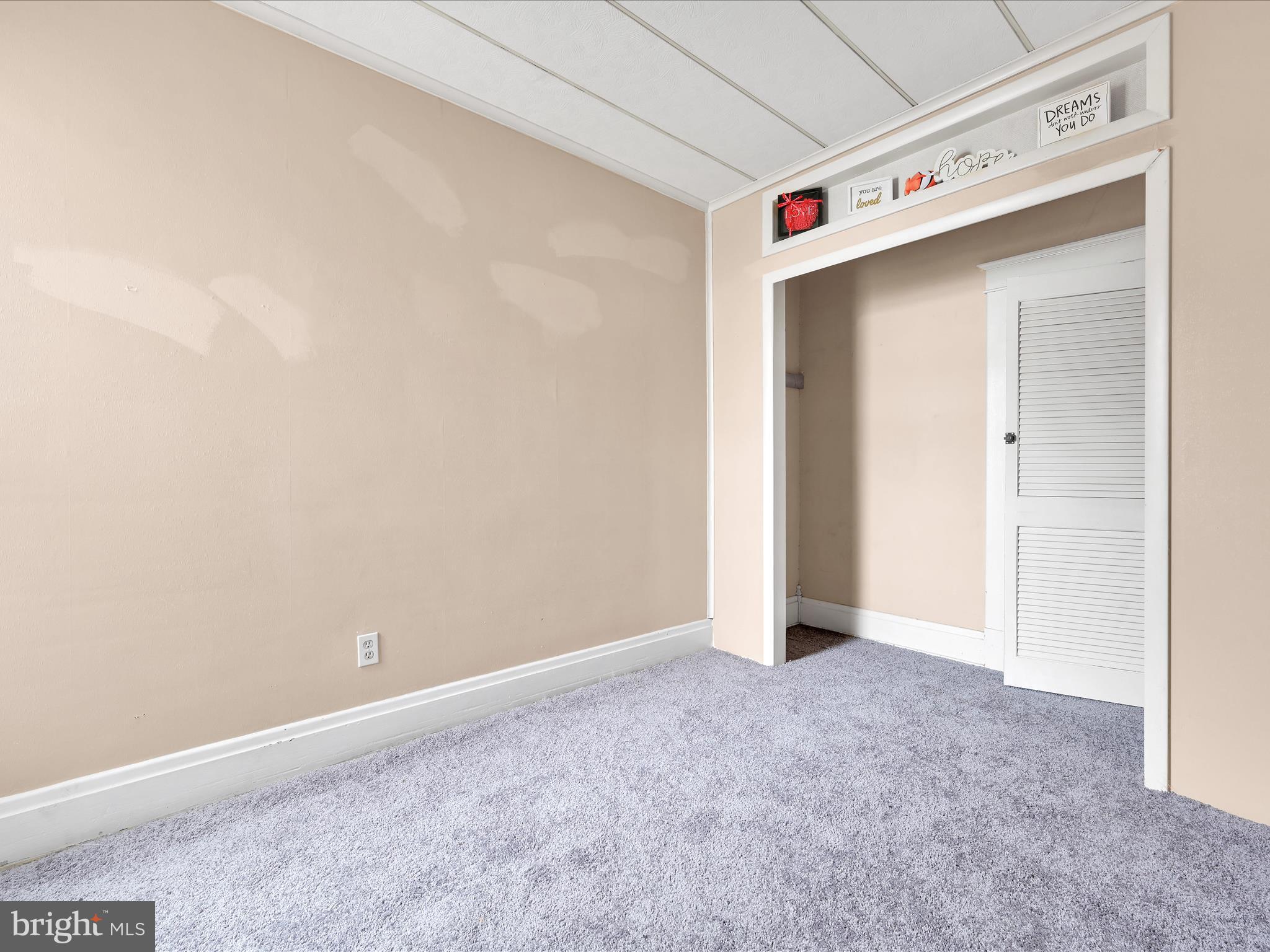 POTTSVILLE - Residential