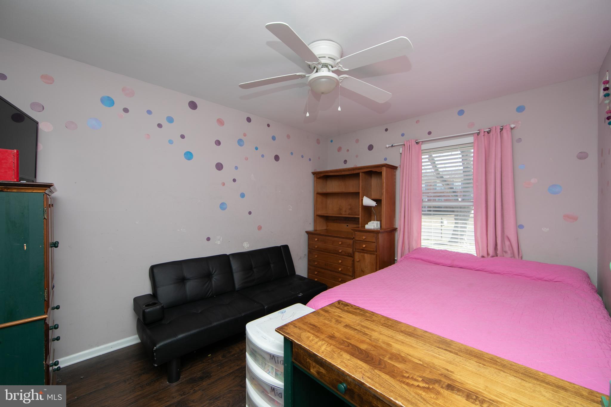 RYGATE - Residential