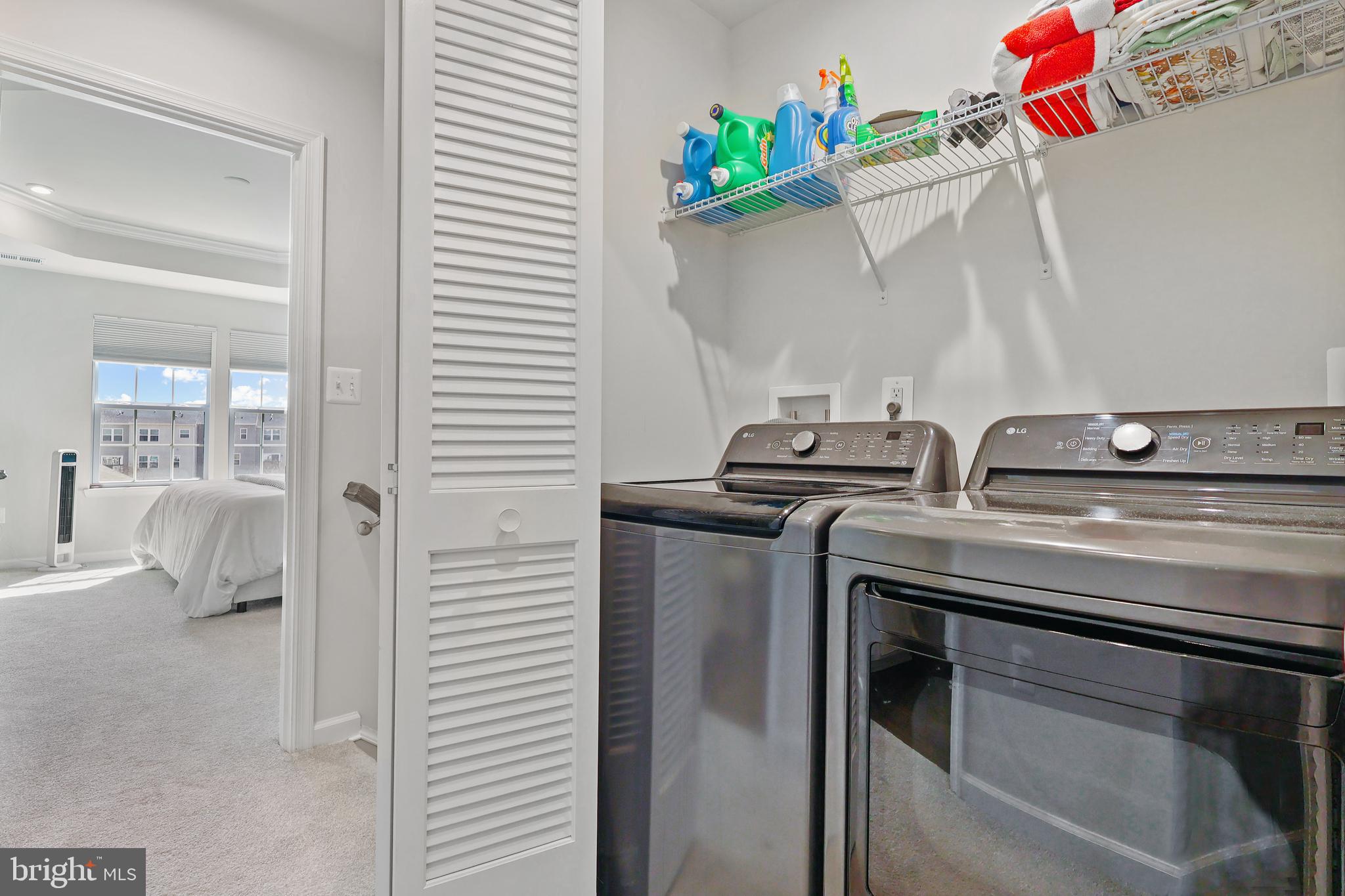 WILDERNESS SHORES - Residential