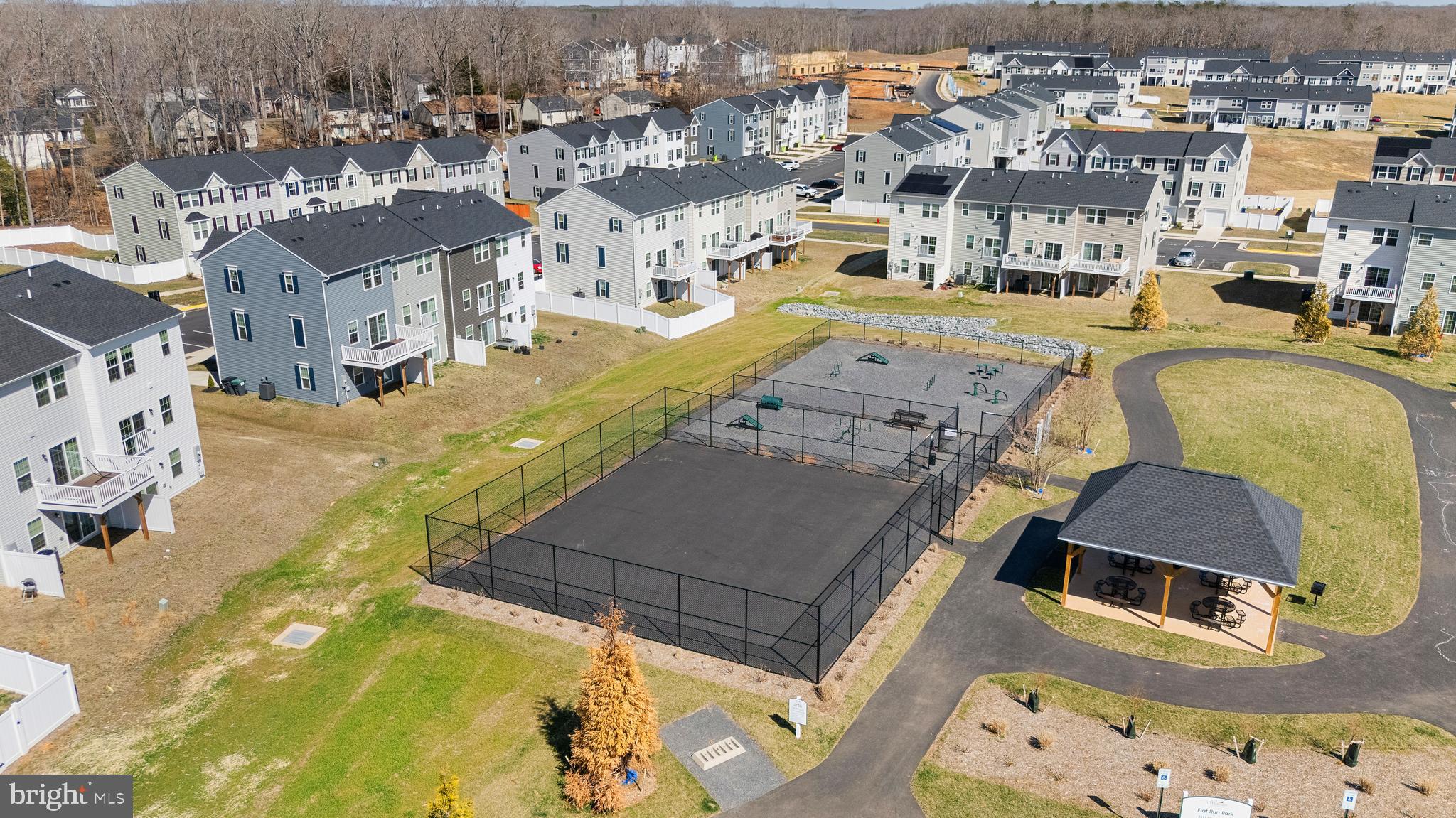 WILDERNESS SHORES - Residential