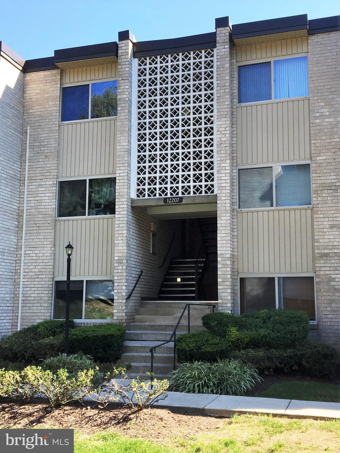 Ideal Location****.70 miles to White Flint Metro, .88 miles to Twinbrook Metro***All Utilities and parking included. Convenient to shopping, restaurants, entertainment, Pike & Rose 2.2 miles, transportation and major commuter routes. 1 bedroom, 1 full bath with den. Swimming pool, tennis courts. Community charges tenant $300 move-in fee. Use Rent Spree for Rental Application Unit Door#8