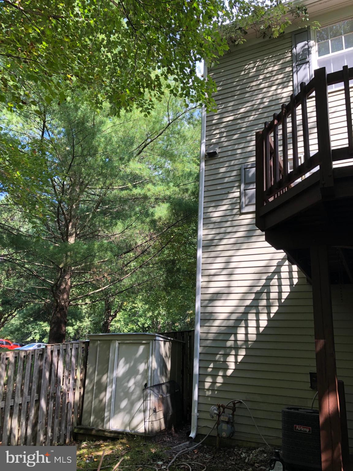 LAKE RIDGE - SPRINGWOODS - Residential