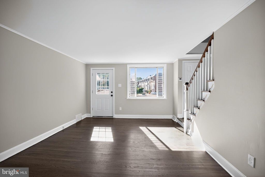 Photo of 5232 Gramercy Drive, CLIFTON HEIGHTS, PA 19018 (MLS # PADE2103000)