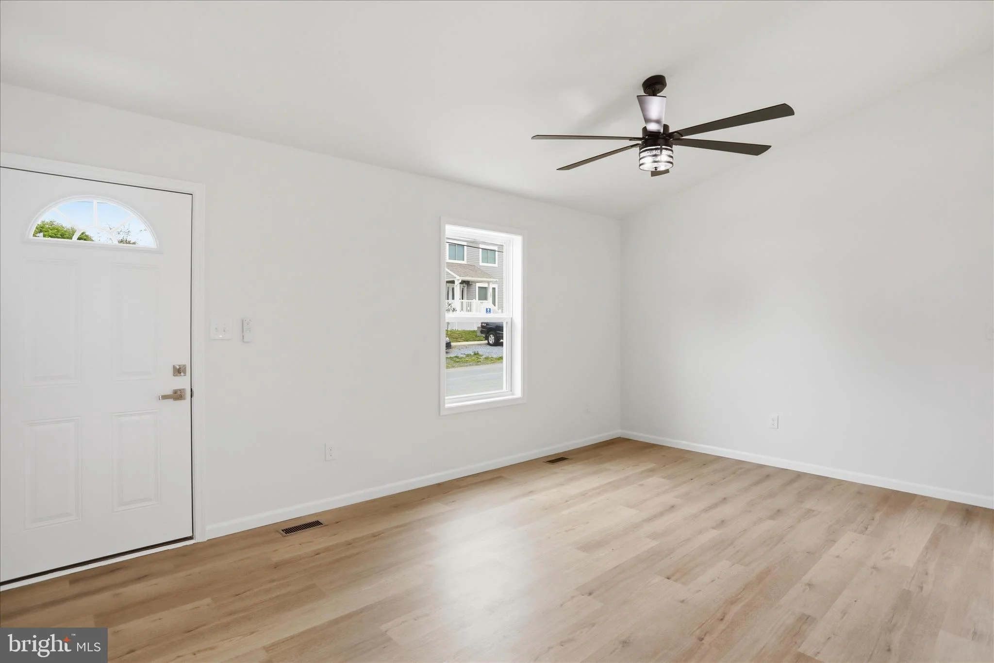 Additional image 40 of 304 East 11th Avenue, Ranson, WV 25438