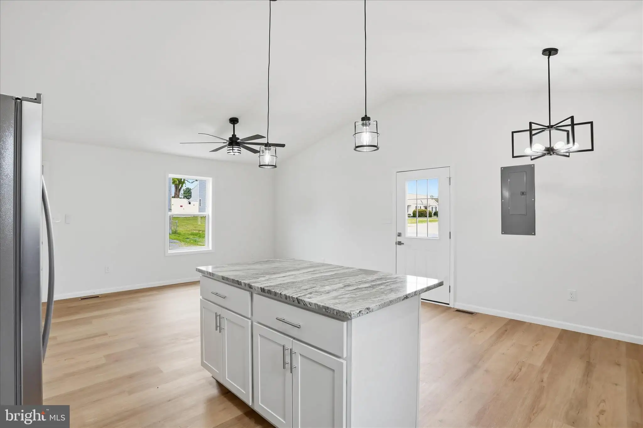 Additional image 39 of 304 East 11th Avenue, Ranson, WV 25438
