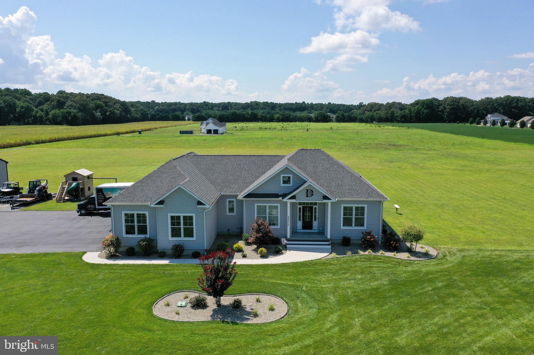 28212 MEADOW LARK LANE