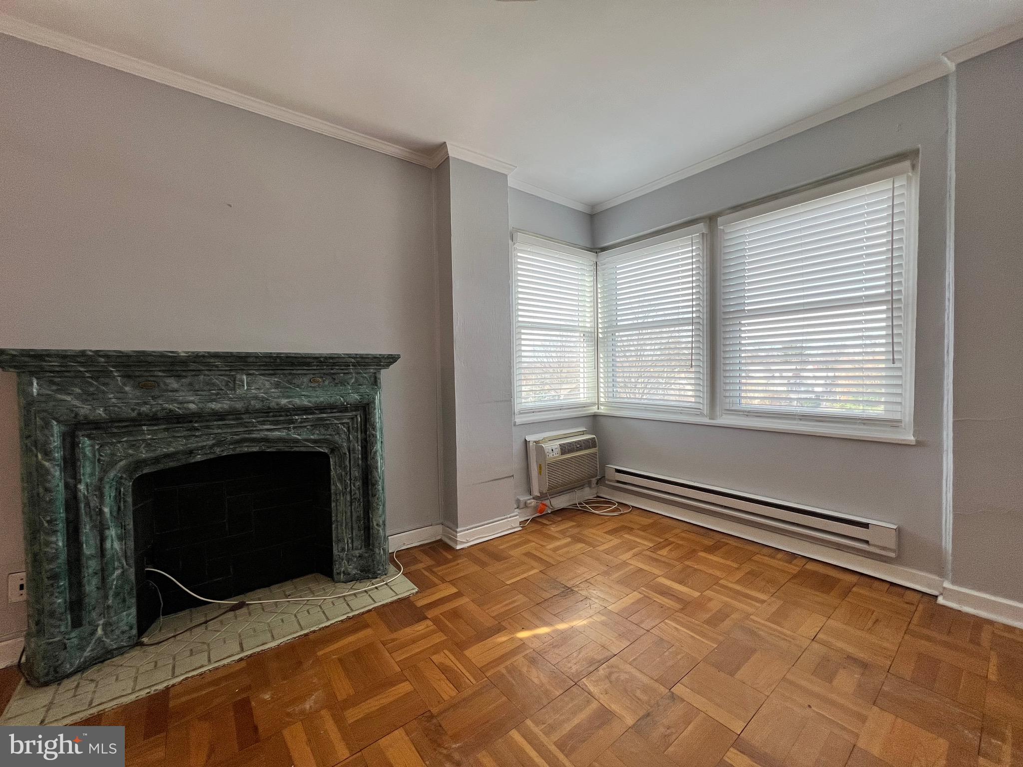 WILDMAN ARMS - Residential