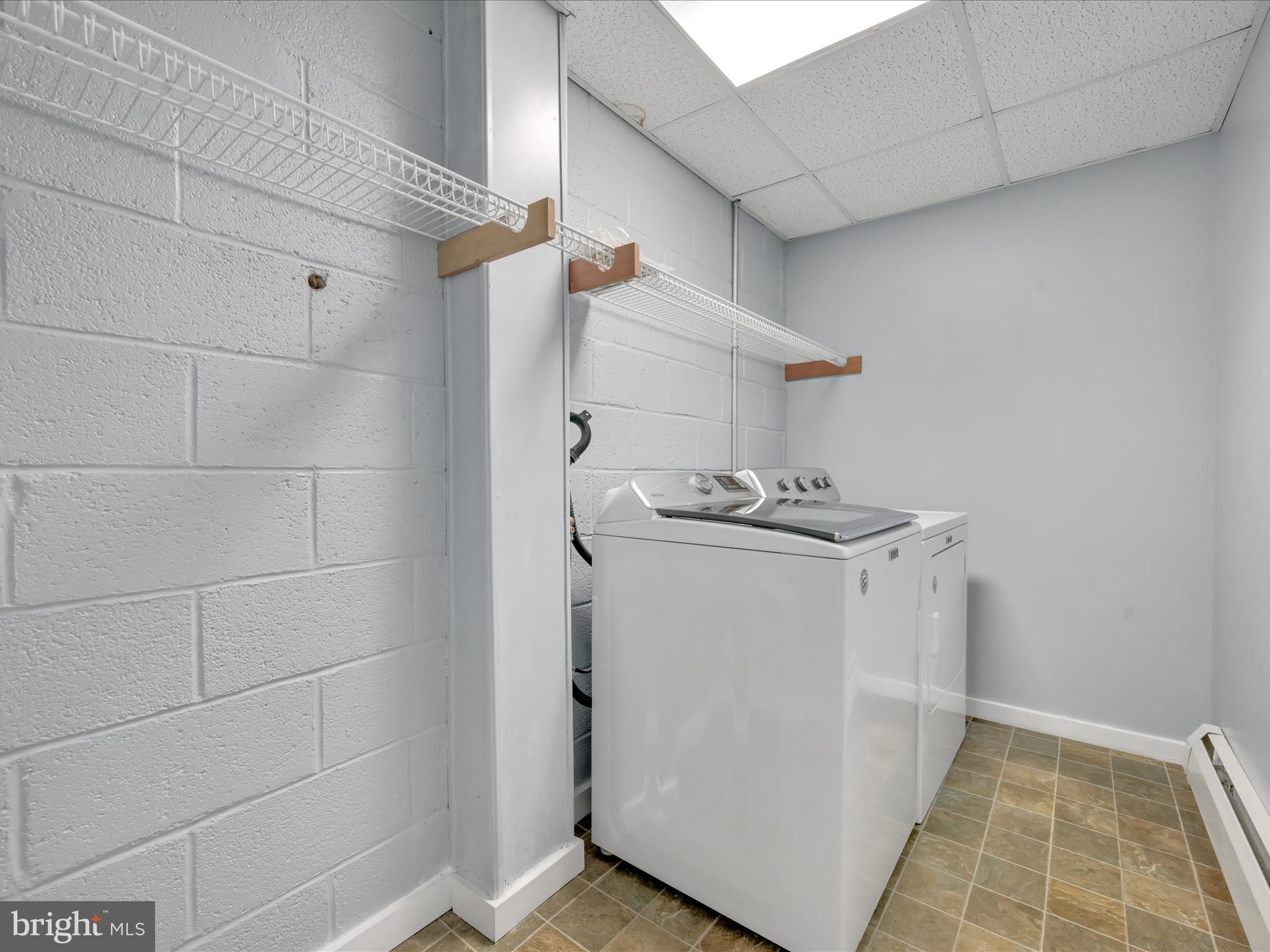 FRACKVILLE - Residential