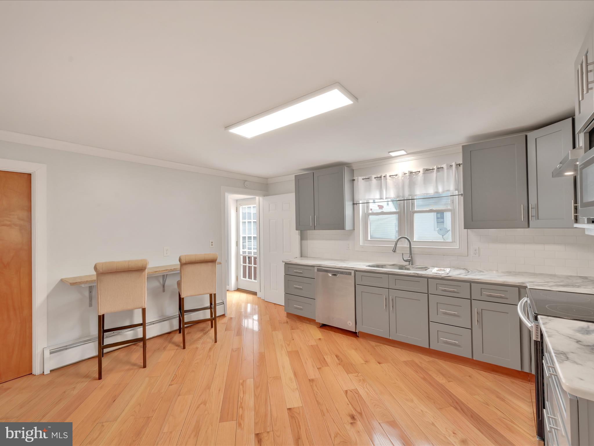 FRACKVILLE - Residential