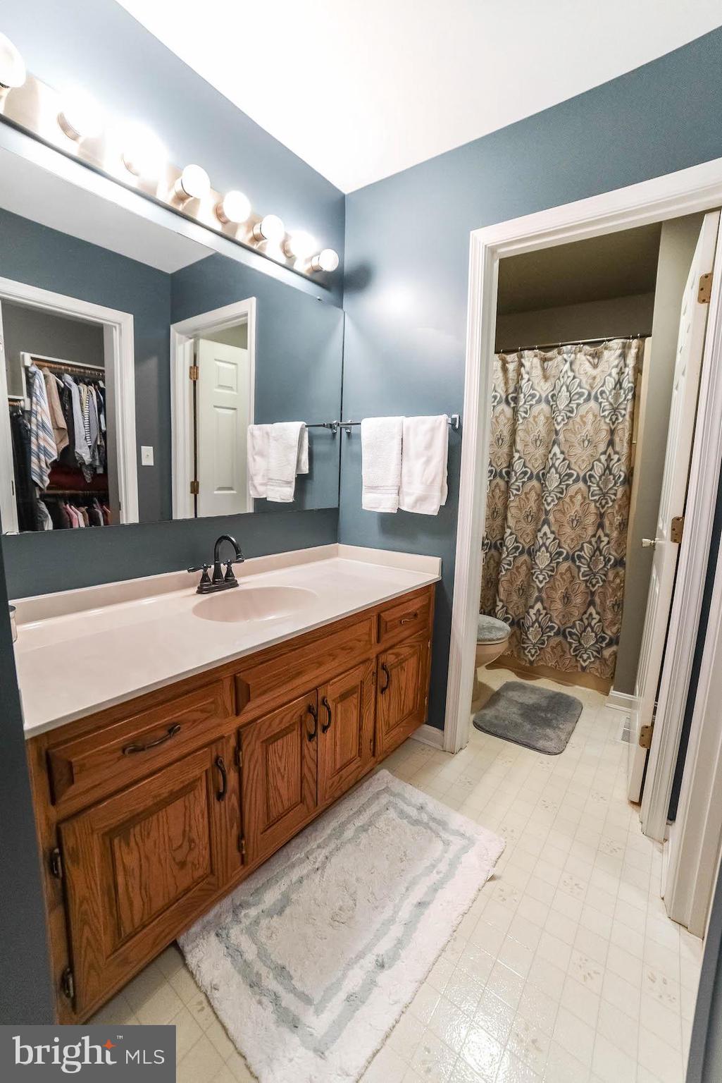 PAW PAW HOLLOW - Residential