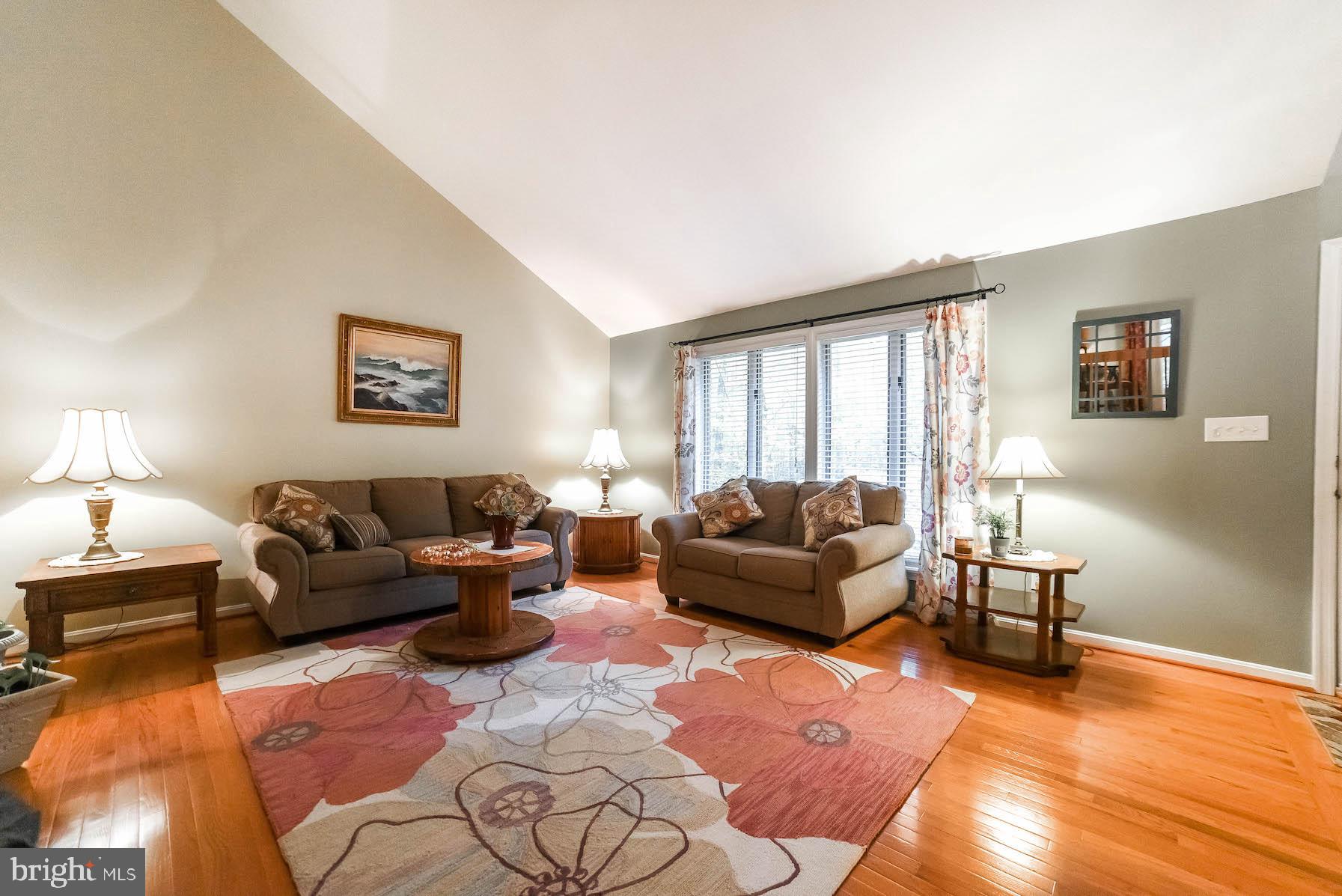 PAW PAW HOLLOW - Residential