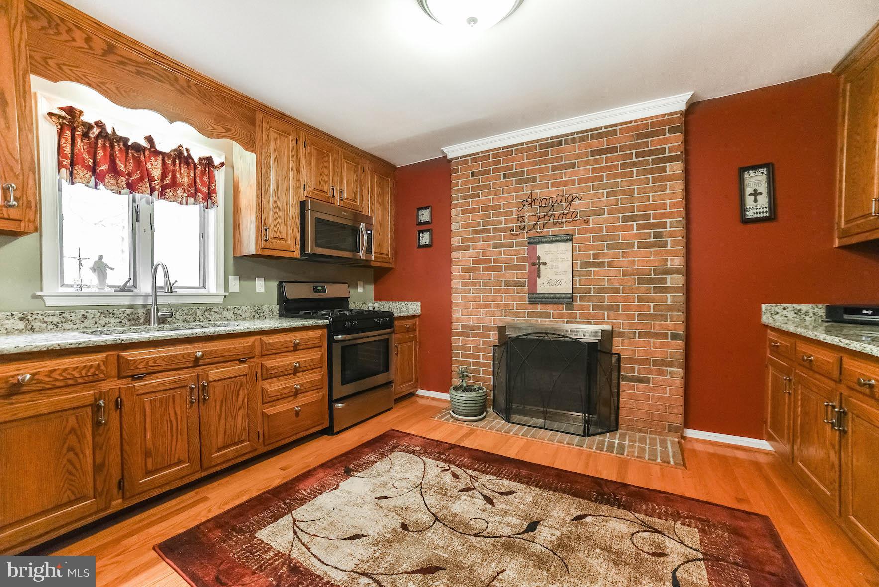 PAW PAW HOLLOW - Residential