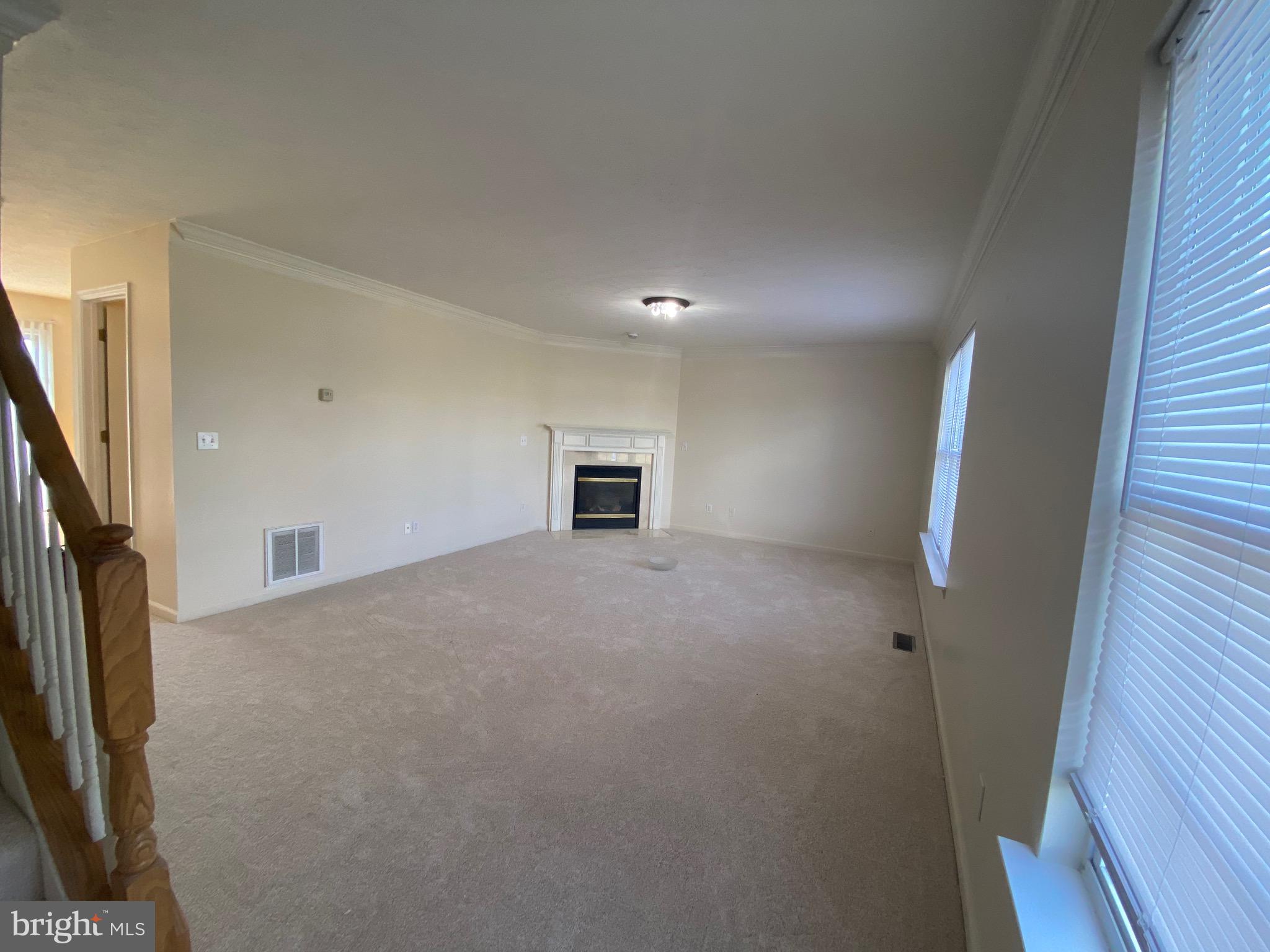 WINDSTONE TOWNHOMES - Residential Lease