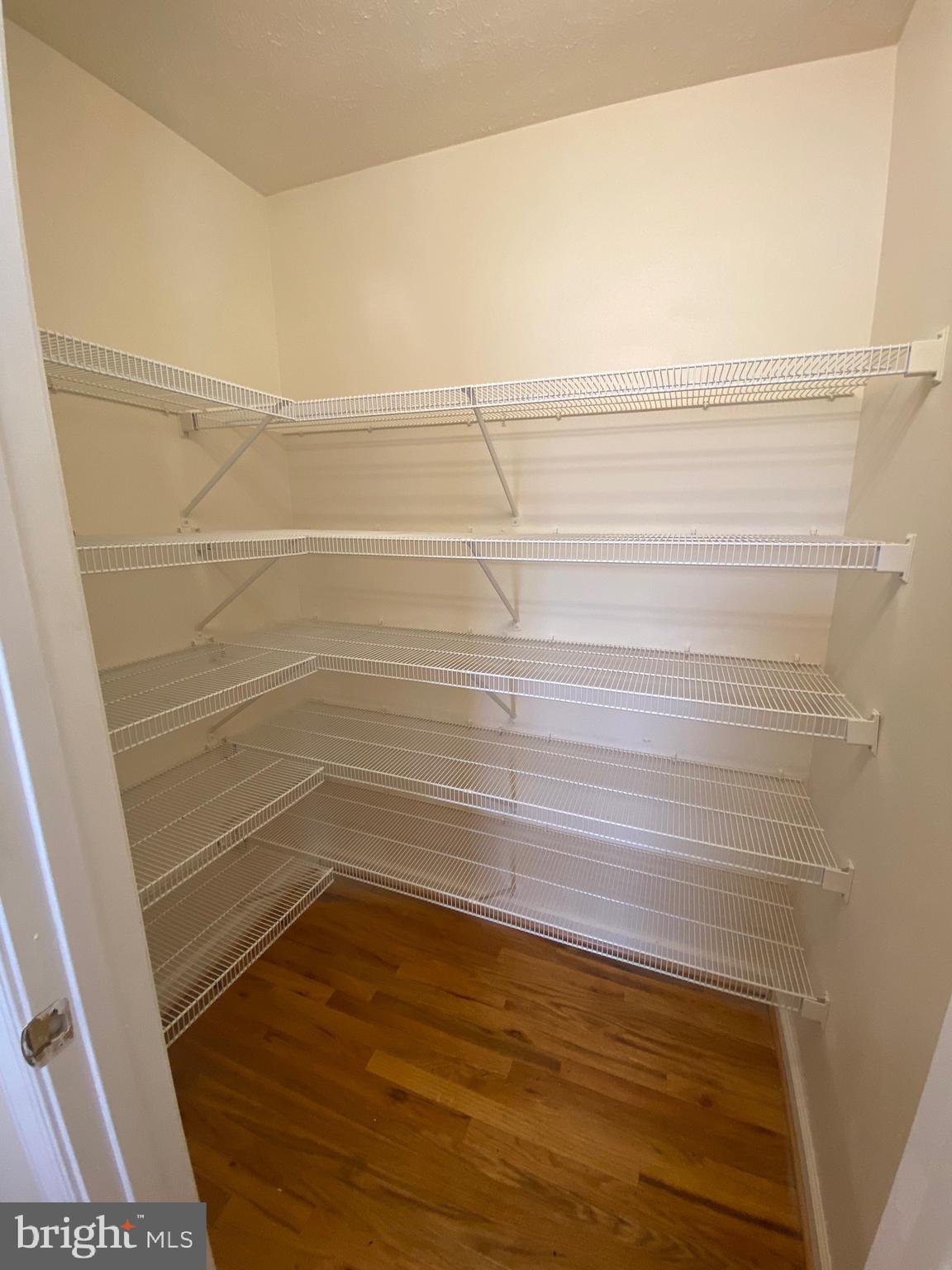 WINDSTONE TOWNHOMES - Residential Lease