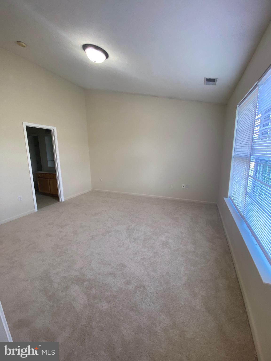 WINDSTONE TOWNHOMES - Residential Lease