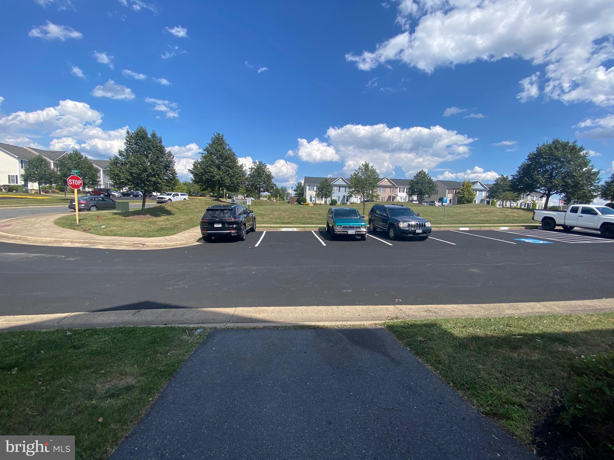 WINDSTONE TOWNHOMES - Residential Lease