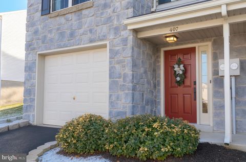 Photo of 407 Crosswinds Drive, LITITZ, PA 17543 (MLS # PALA2080254)