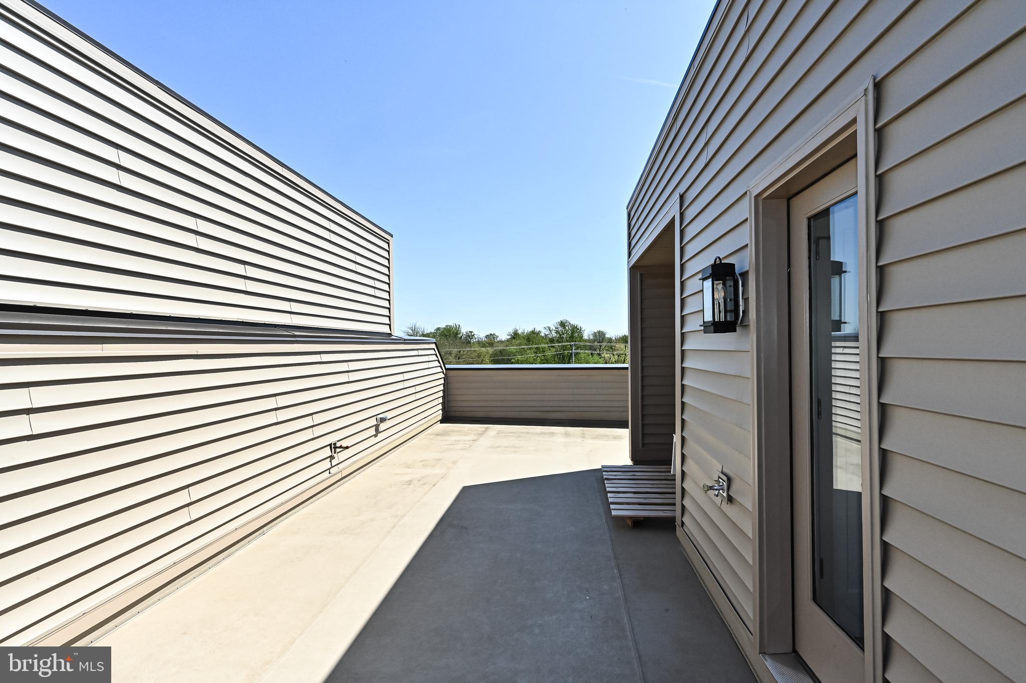 UNION PARK AT MCLEAN - Residential